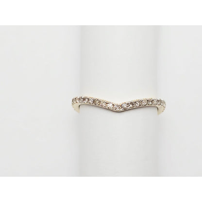 14K Yellow Gold V Shaped Diamond Ring