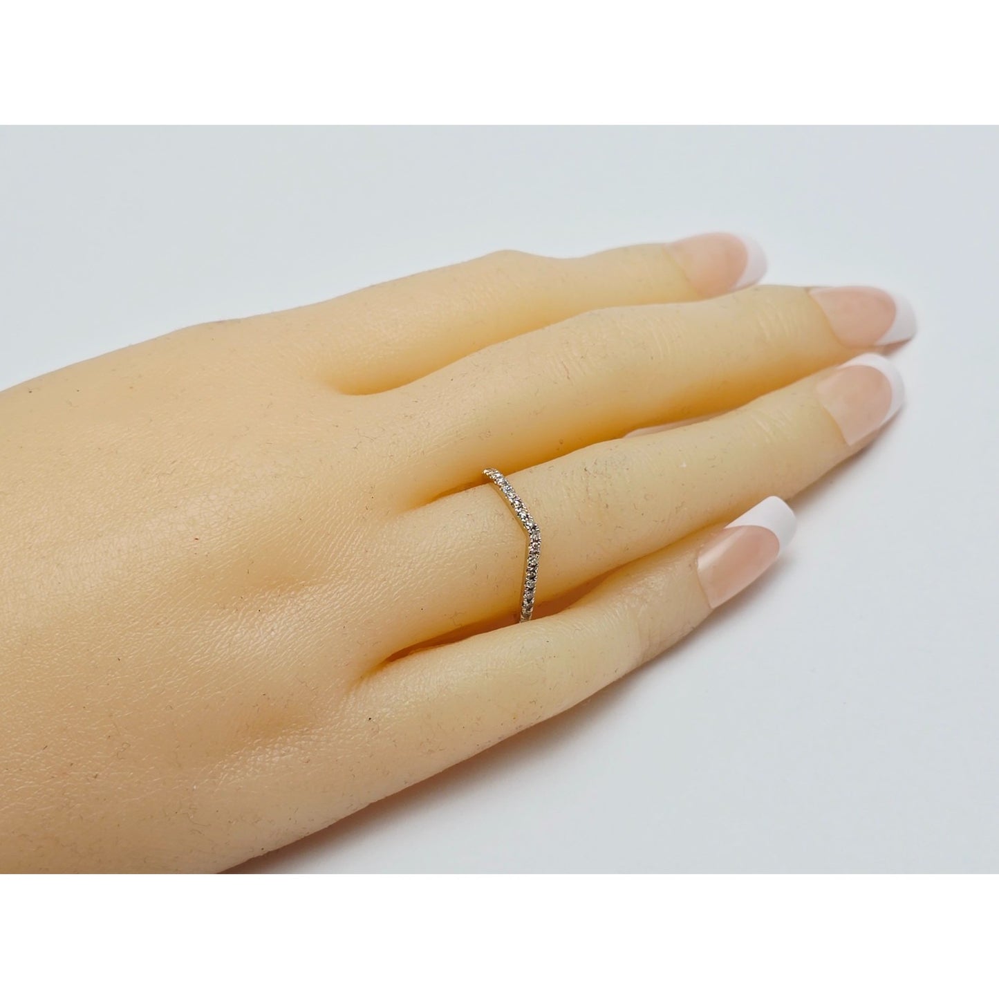 14K Yellow Gold V Shaped Diamond Ring