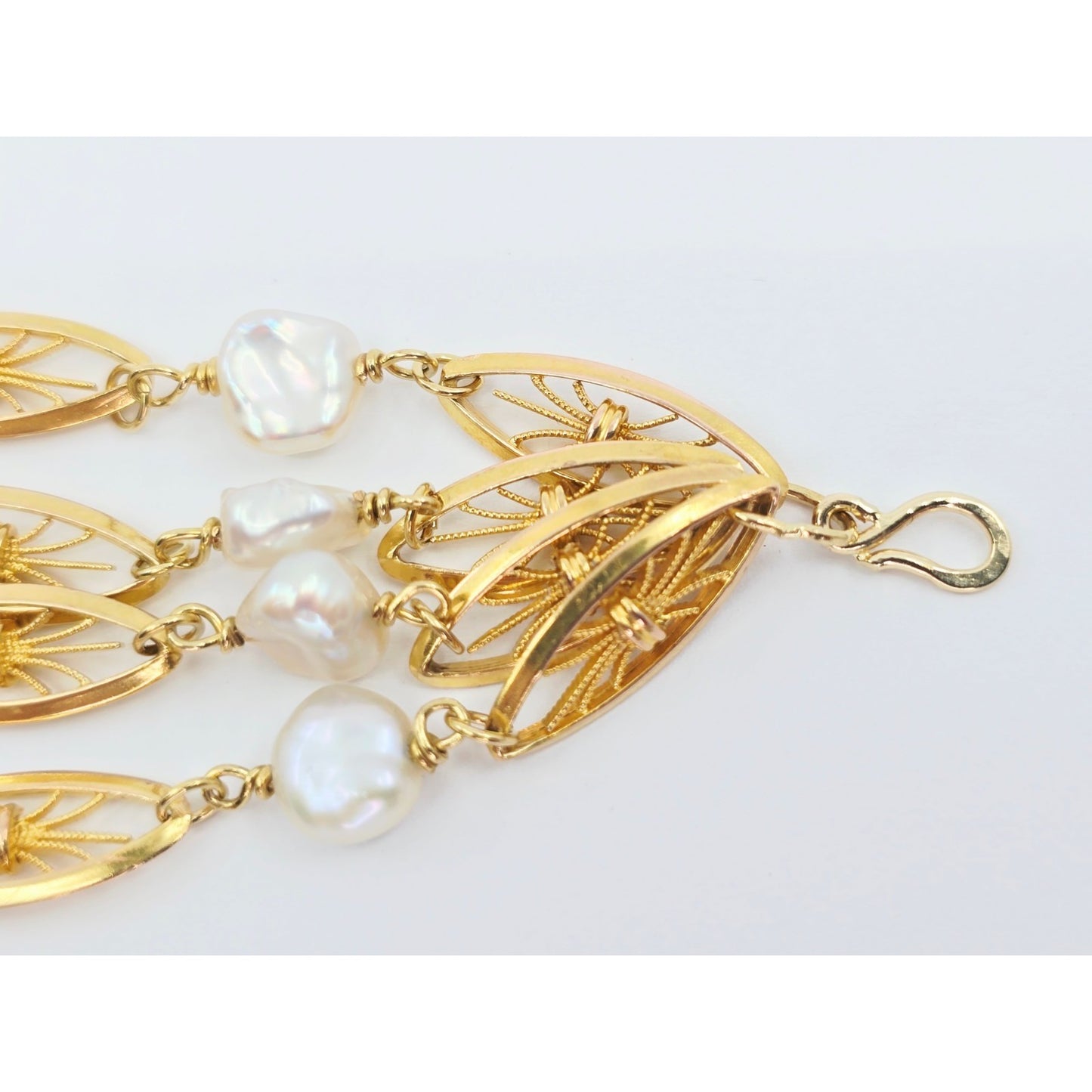 Vintage 18K Yellow Gold Multi Strand Layered Pearl Chain Link Bracelet