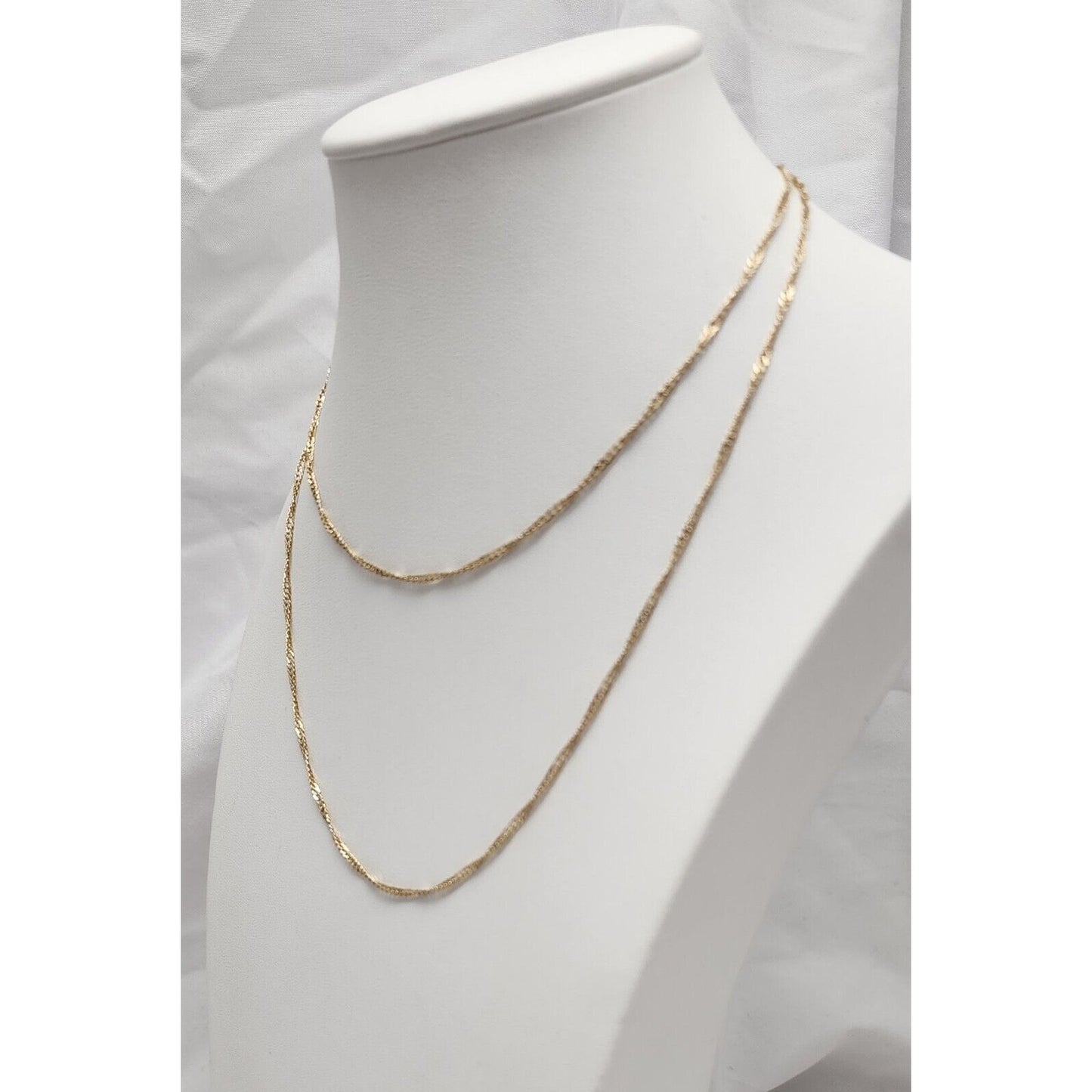 14K Yellow Gold Spiral Flat Link Chain Necklace