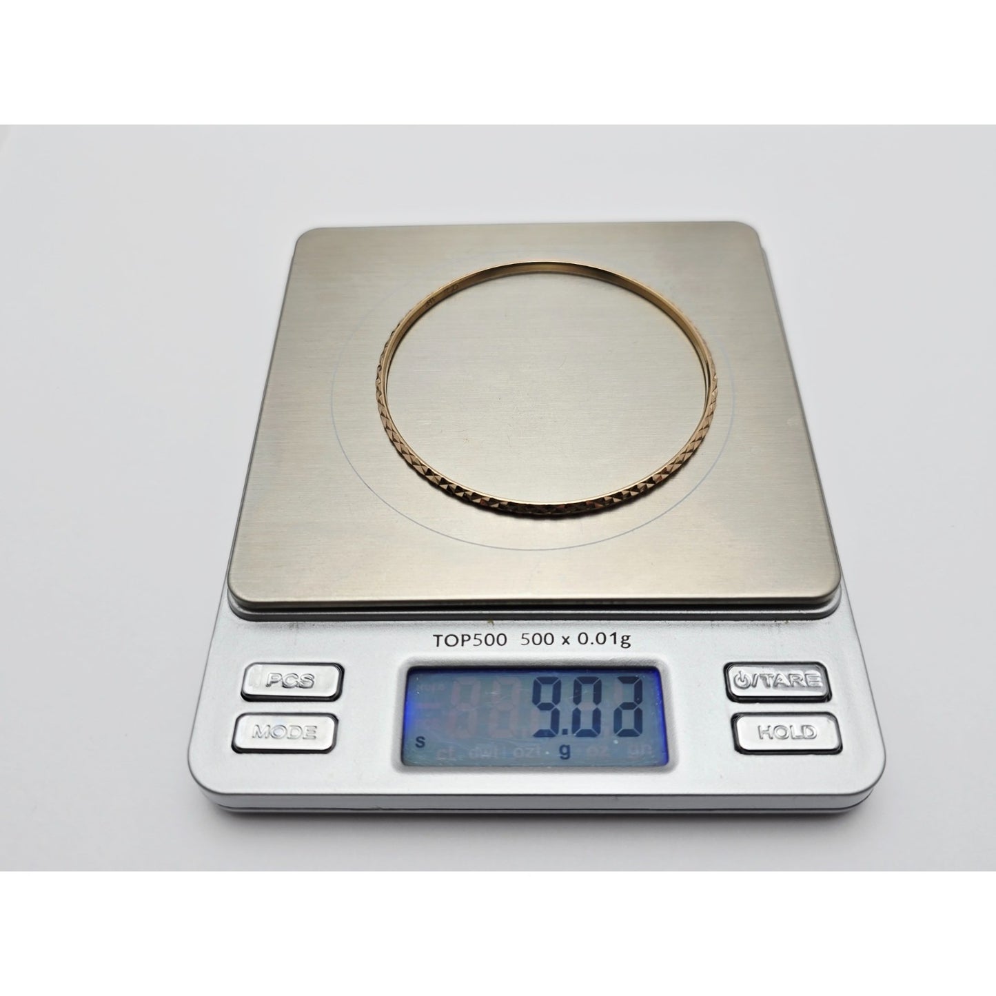 17K Yellow Gold Diamond Cut Bangle Bracelet