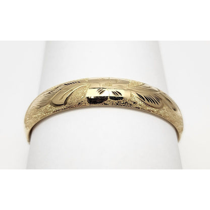 14K Yellow Gold Textured Floral Diamond Dust Bangle Bracelet