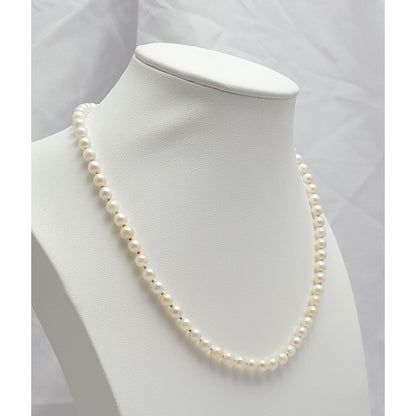 14K White Gold Pearl Choker Bead Ball Necklace