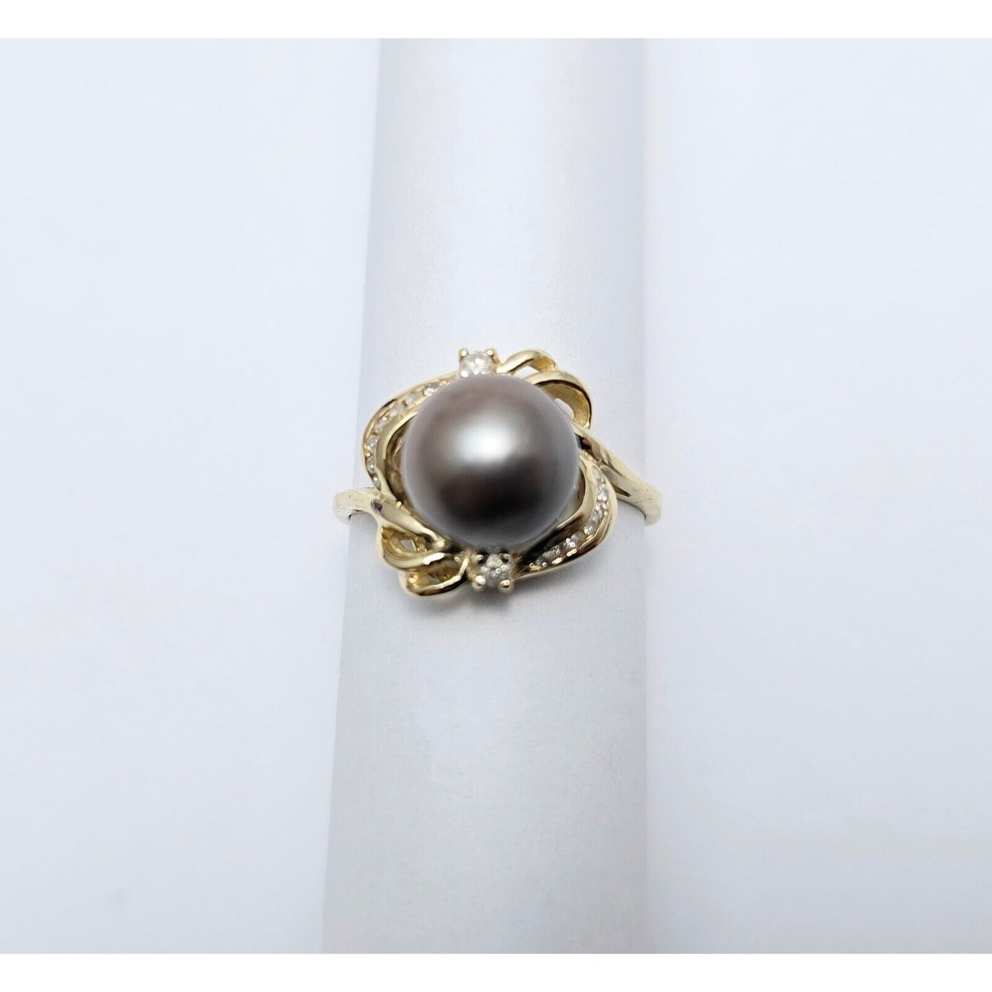 14K Yellow Gold Tahitian Pearl & Diamond Ring