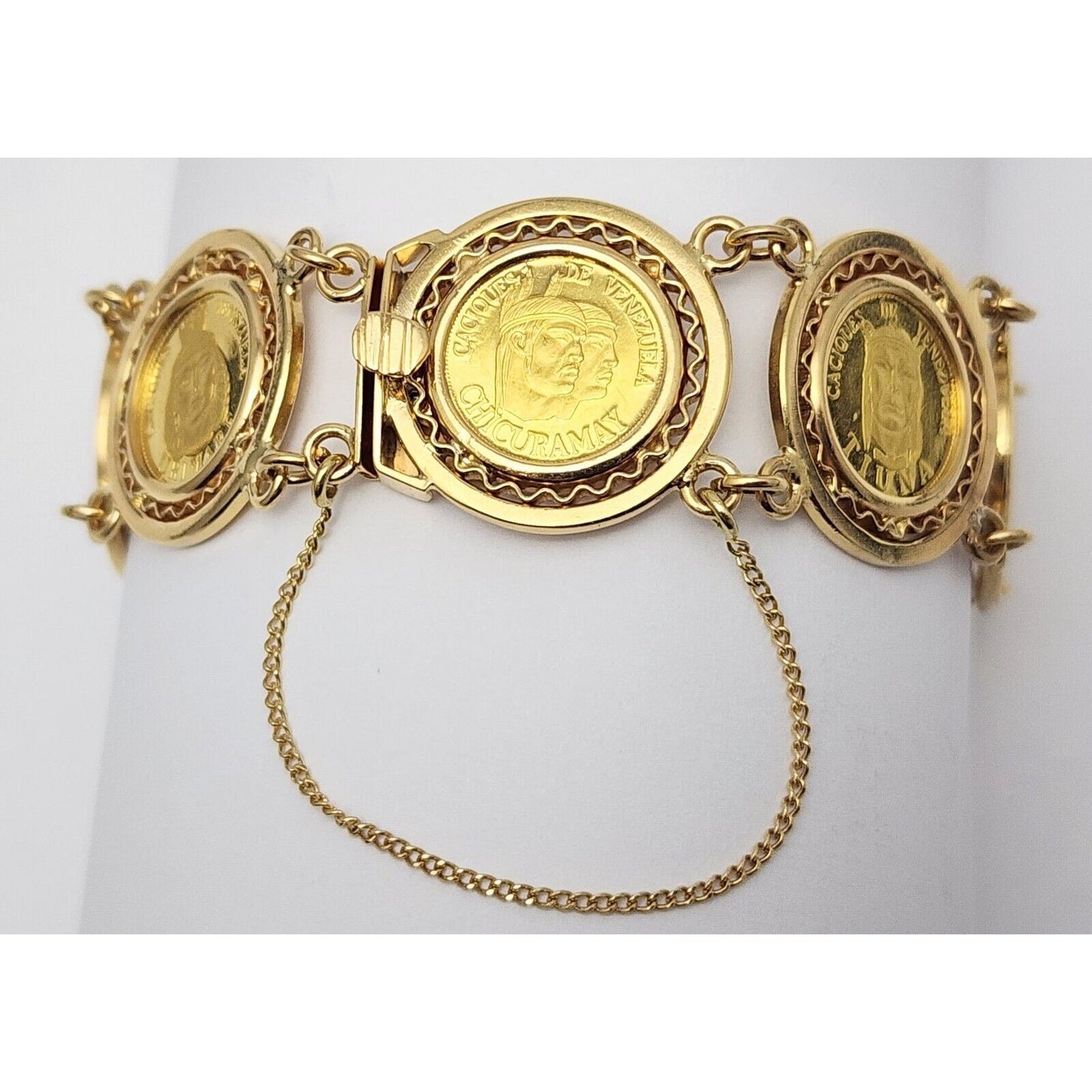 18K Yellow Gold Caciques De Venezuela 21K Gold Coin Link Bracelet