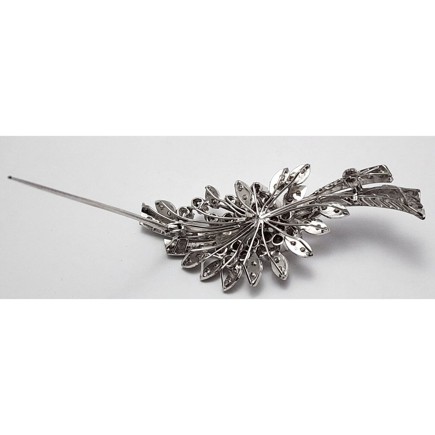 Vintage 10K White Gold Flowers Leaf Old Cut Diamond Brooch Pin