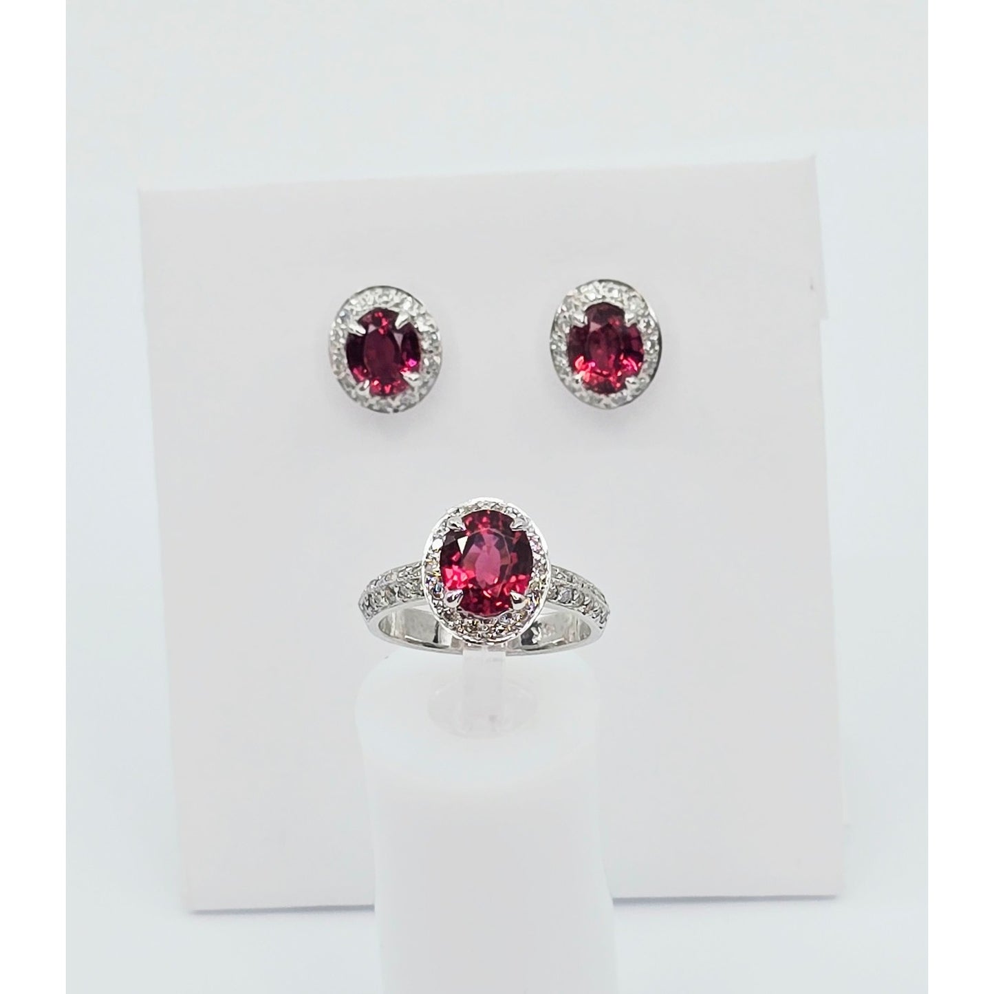18K White Gold Red Tourmaline & Diamond Ring & Earring Set