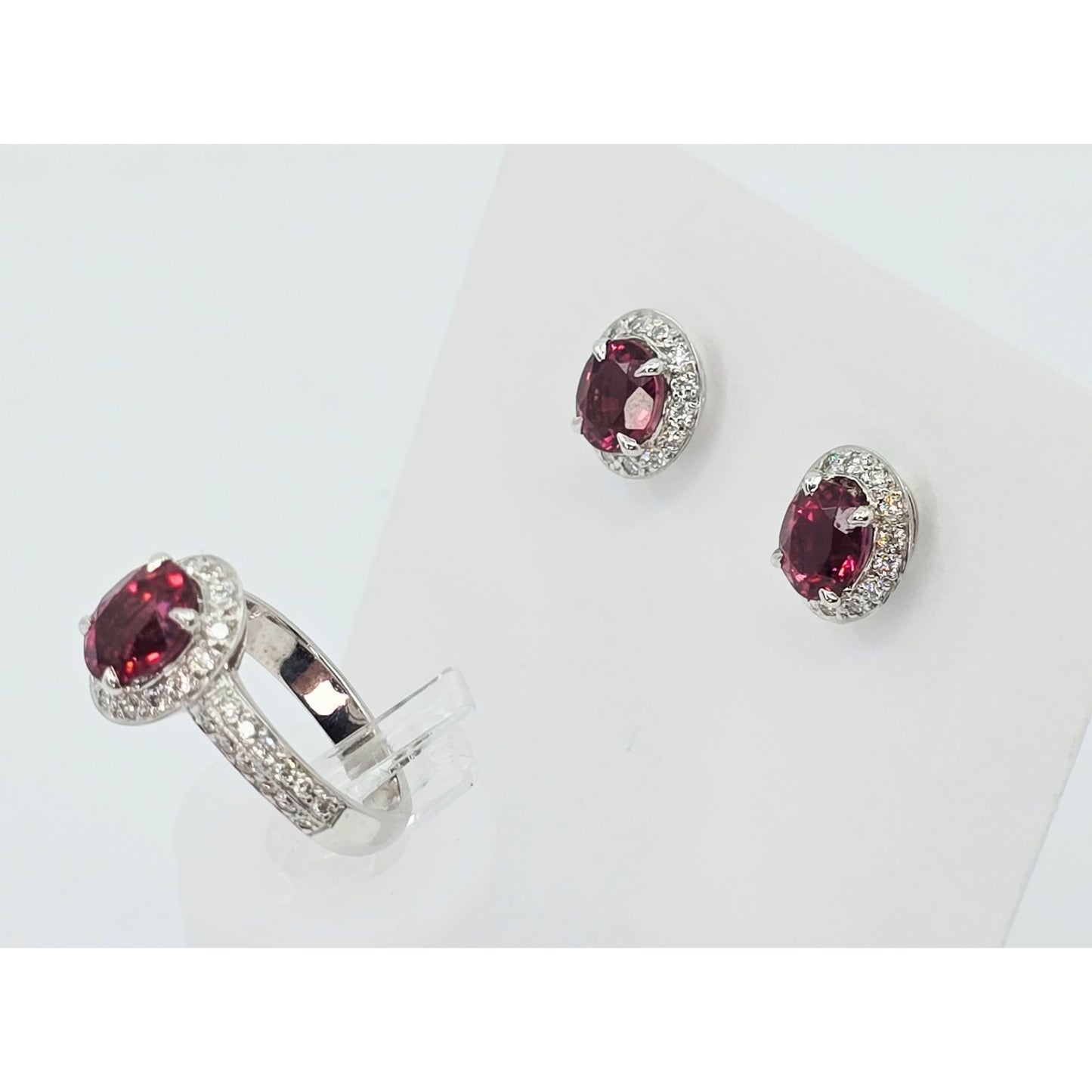18K White Gold Red Tourmaline & Diamond Ring & Earring Set
