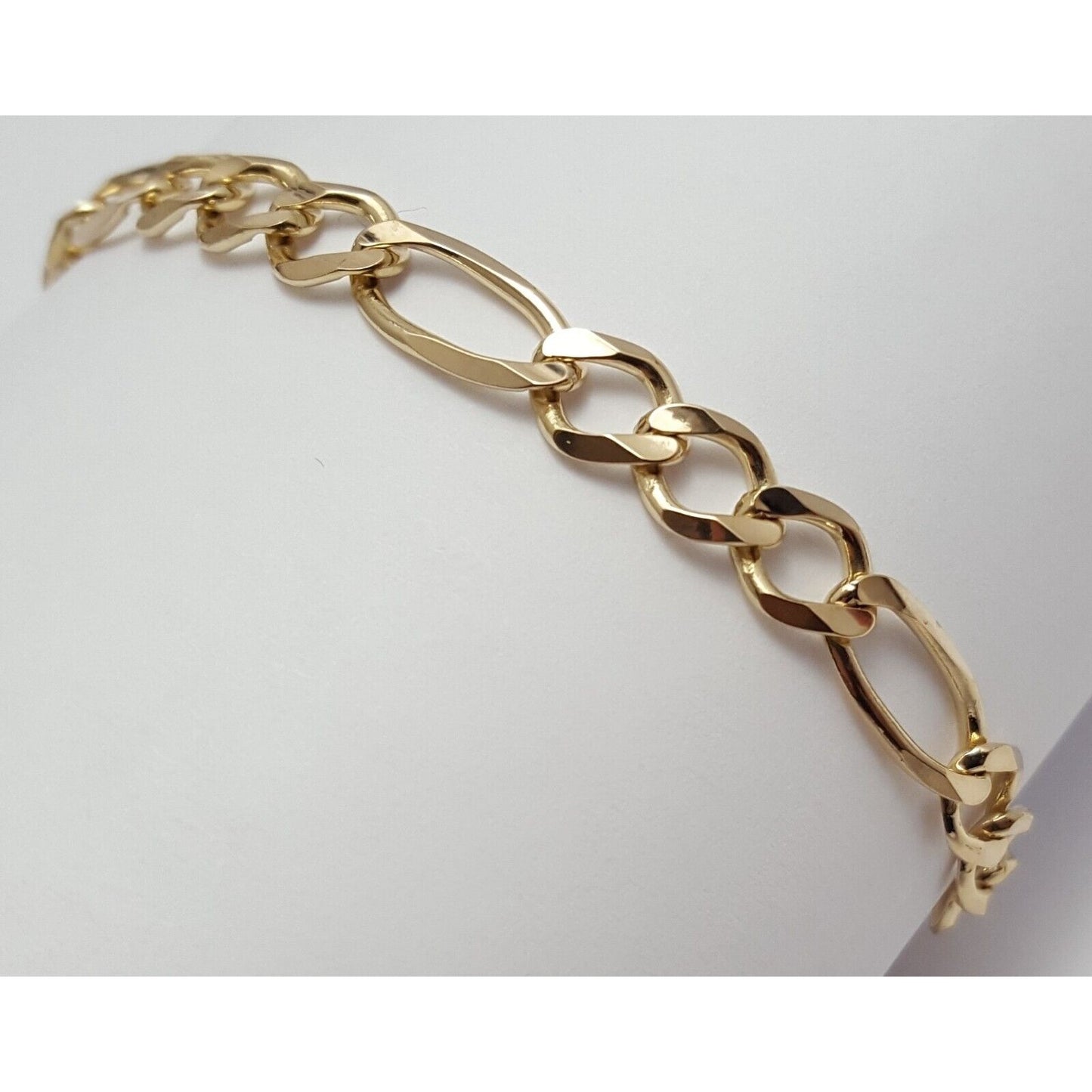 14K Solid Yellow Gold Figaro Link Bracelet