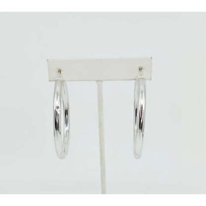 Medium 14K White Gold Hinged Round Hoop Earrings
