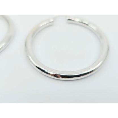 Medium 14K White Gold Hinged Round Hoop Earrings