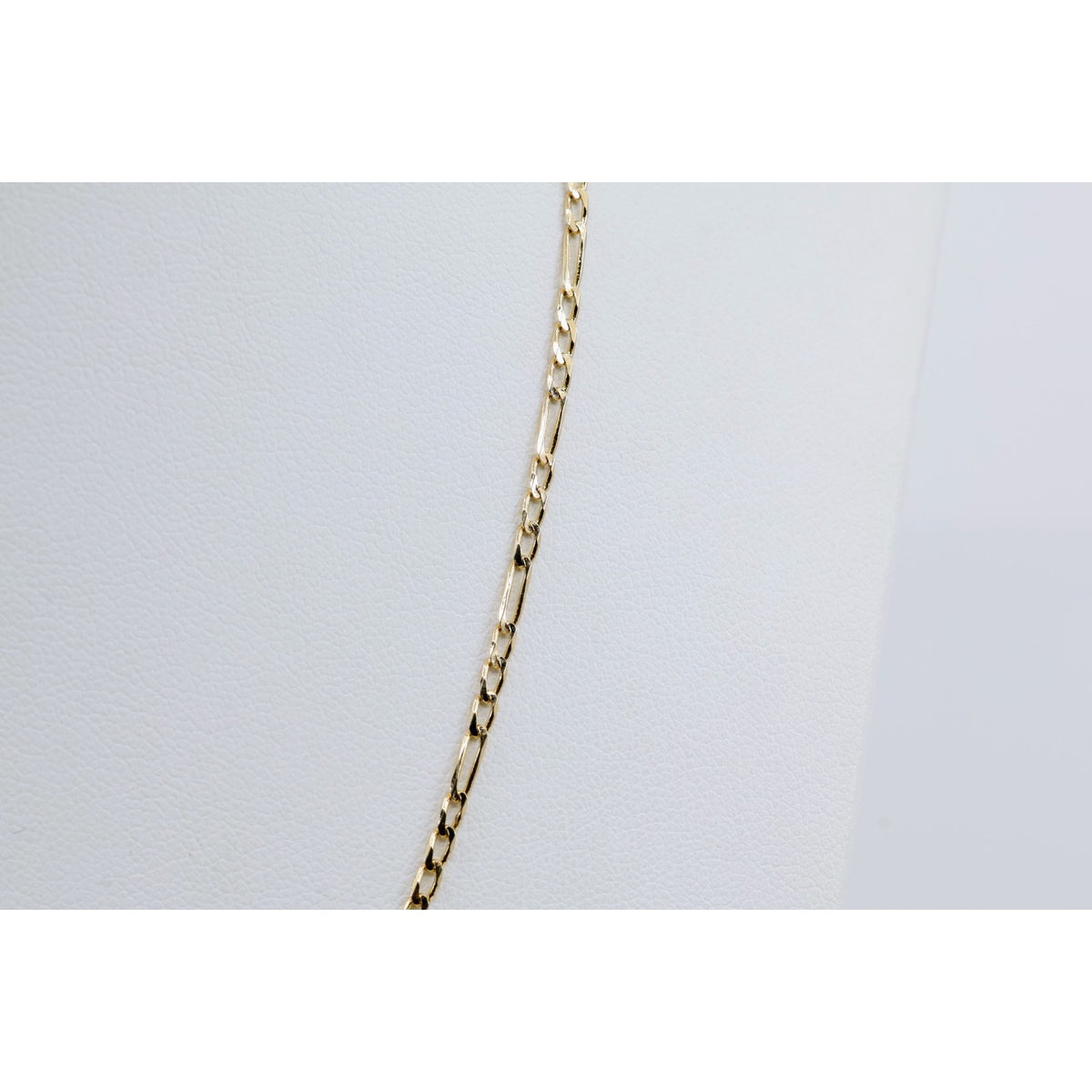 14K Yellow Gold Figaro Link Chain Necklace