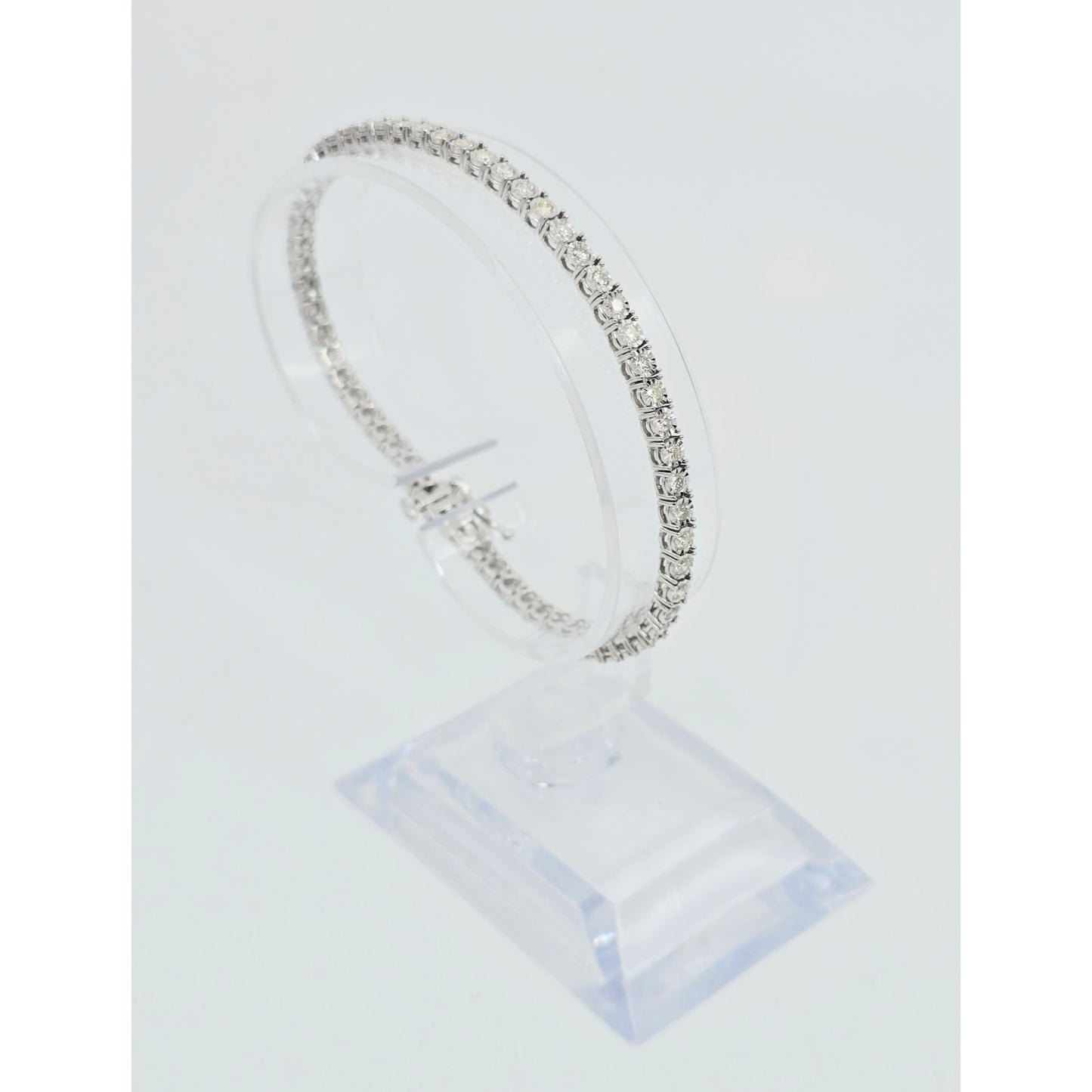 14K White Gold Round Cut Diamond Tennis Link Bracelet