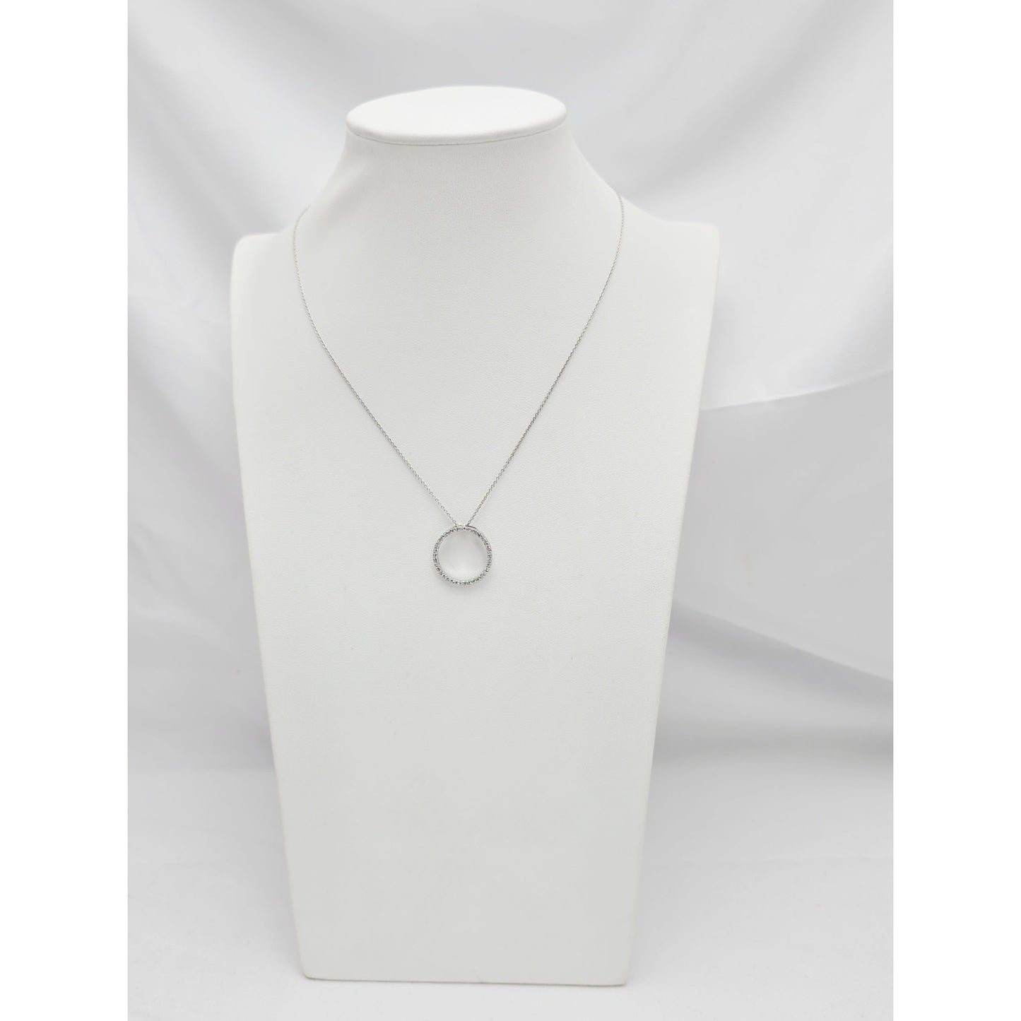 18K White Gold Cable Link Chain Necklace & Diamond Round Open Hole Charm Pendant