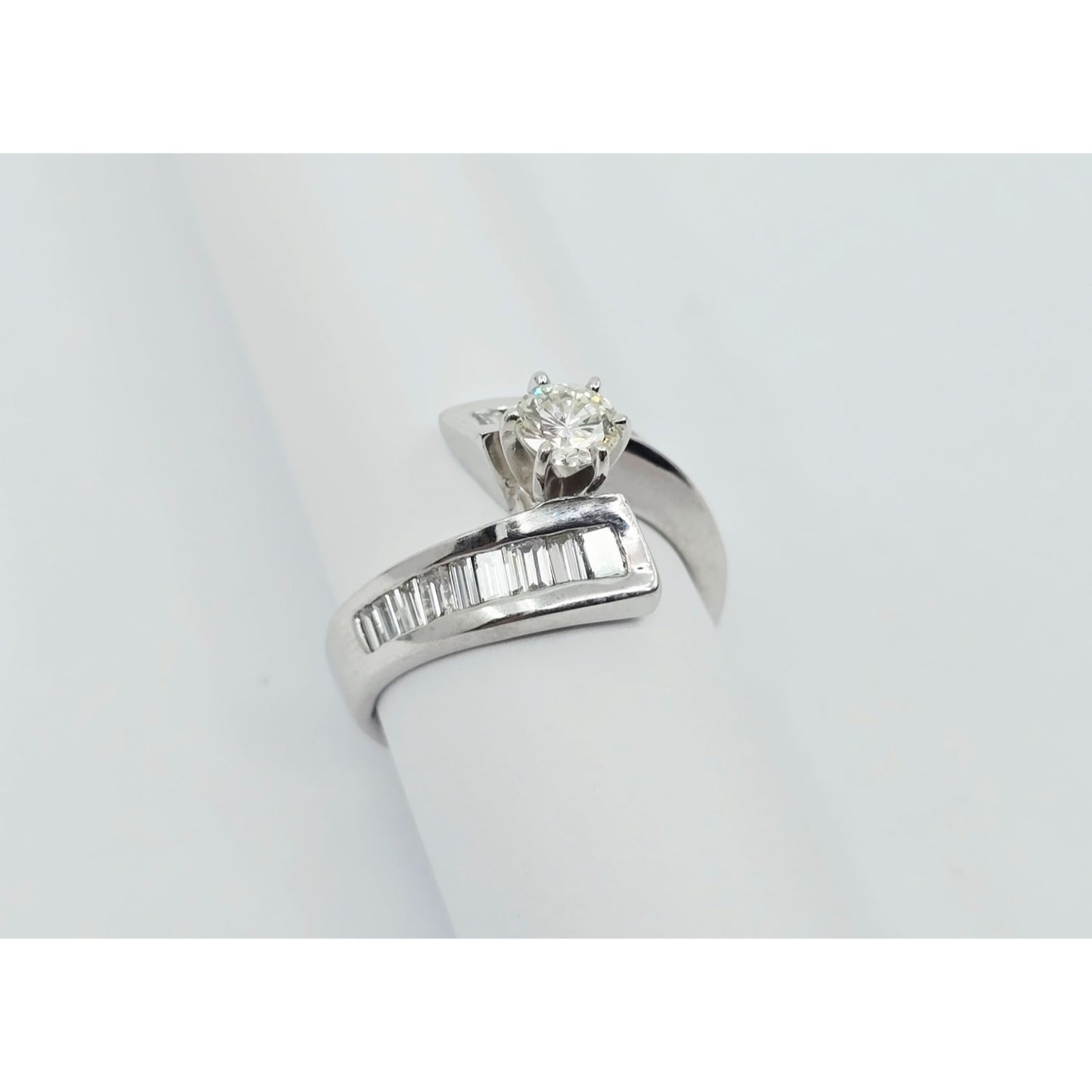 14K White Gold Round & Baguette Cut Diamond Engagement Ring