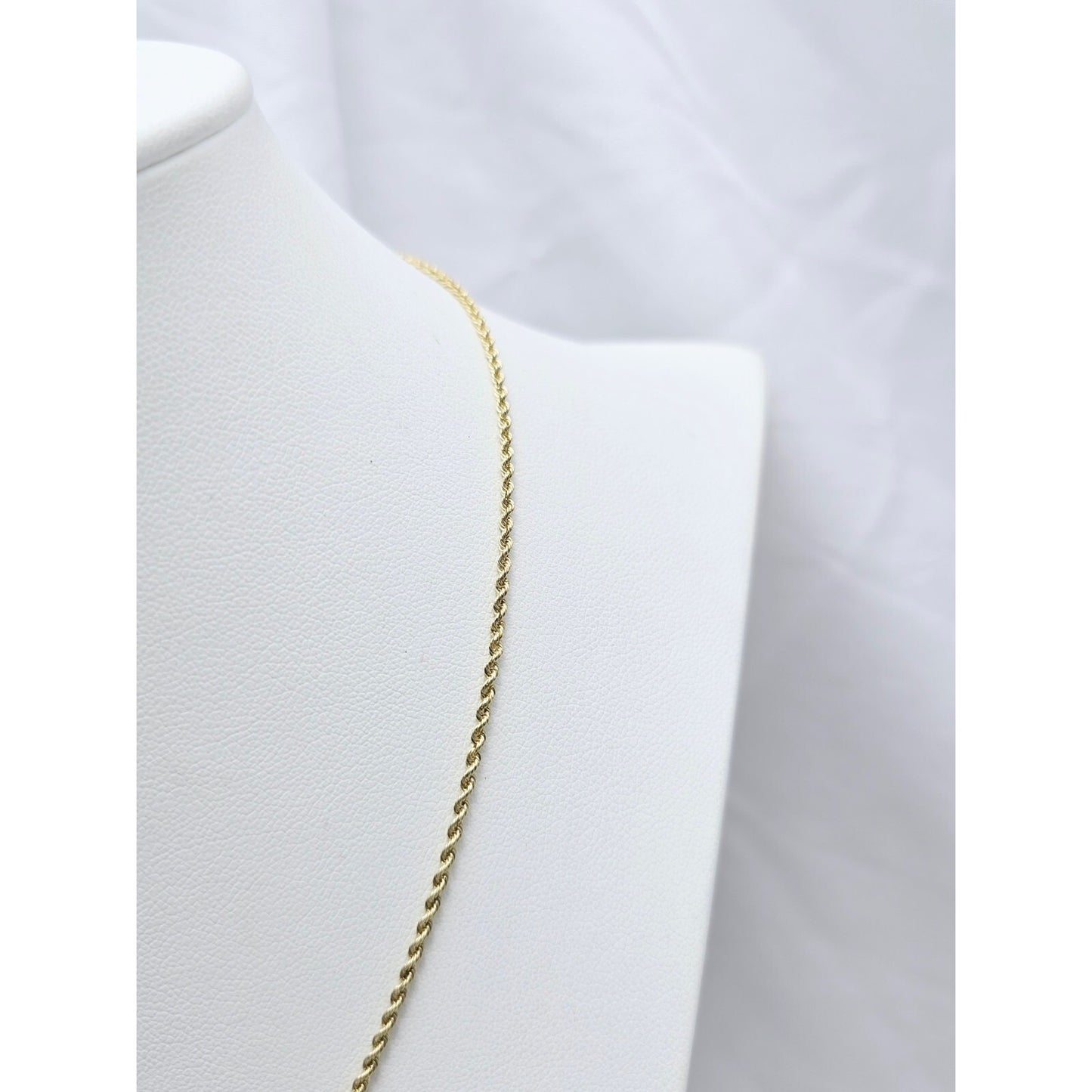 14K Yellow Gold Rope Chain Necklace