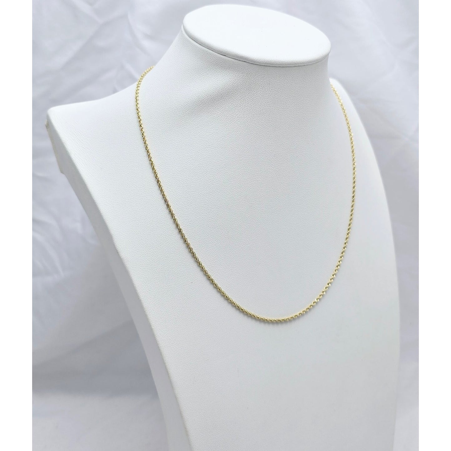 14K Yellow Gold Rope Chain Necklace
