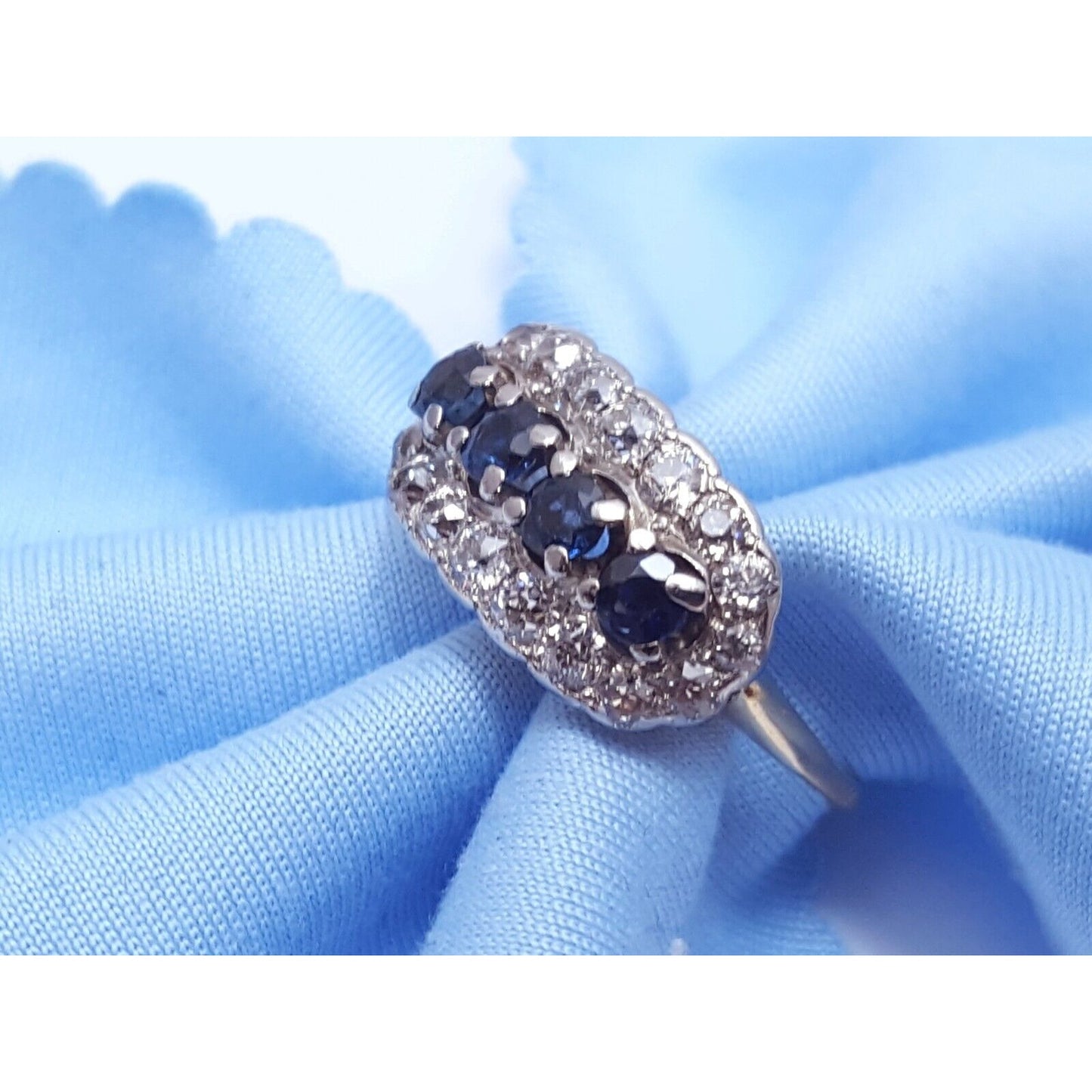 Vintage 14K Two Tone Gold Round Cut Sapphire & Diamond Ring