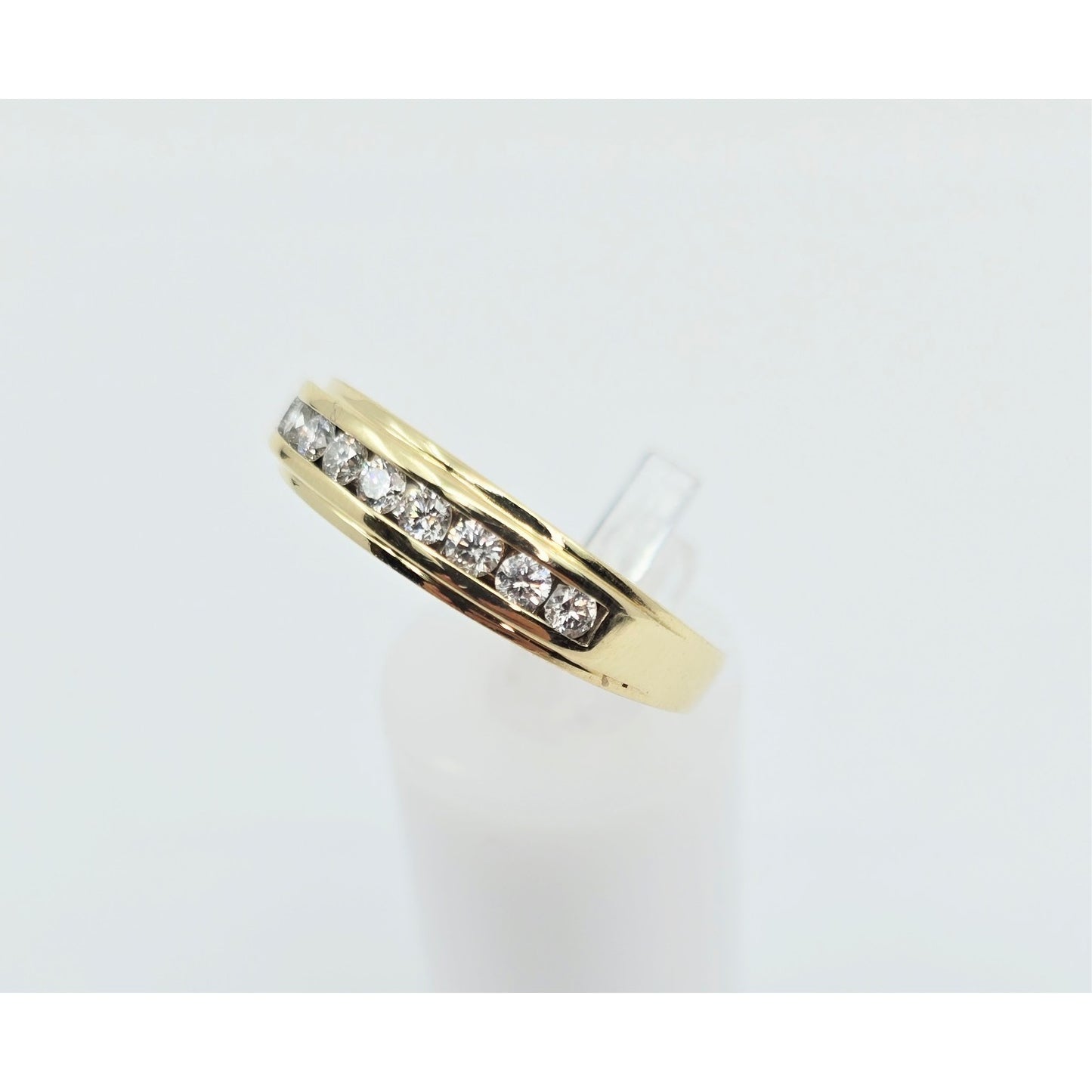 14K Yellow Gold Single Row Diamond Wedding Band Ring