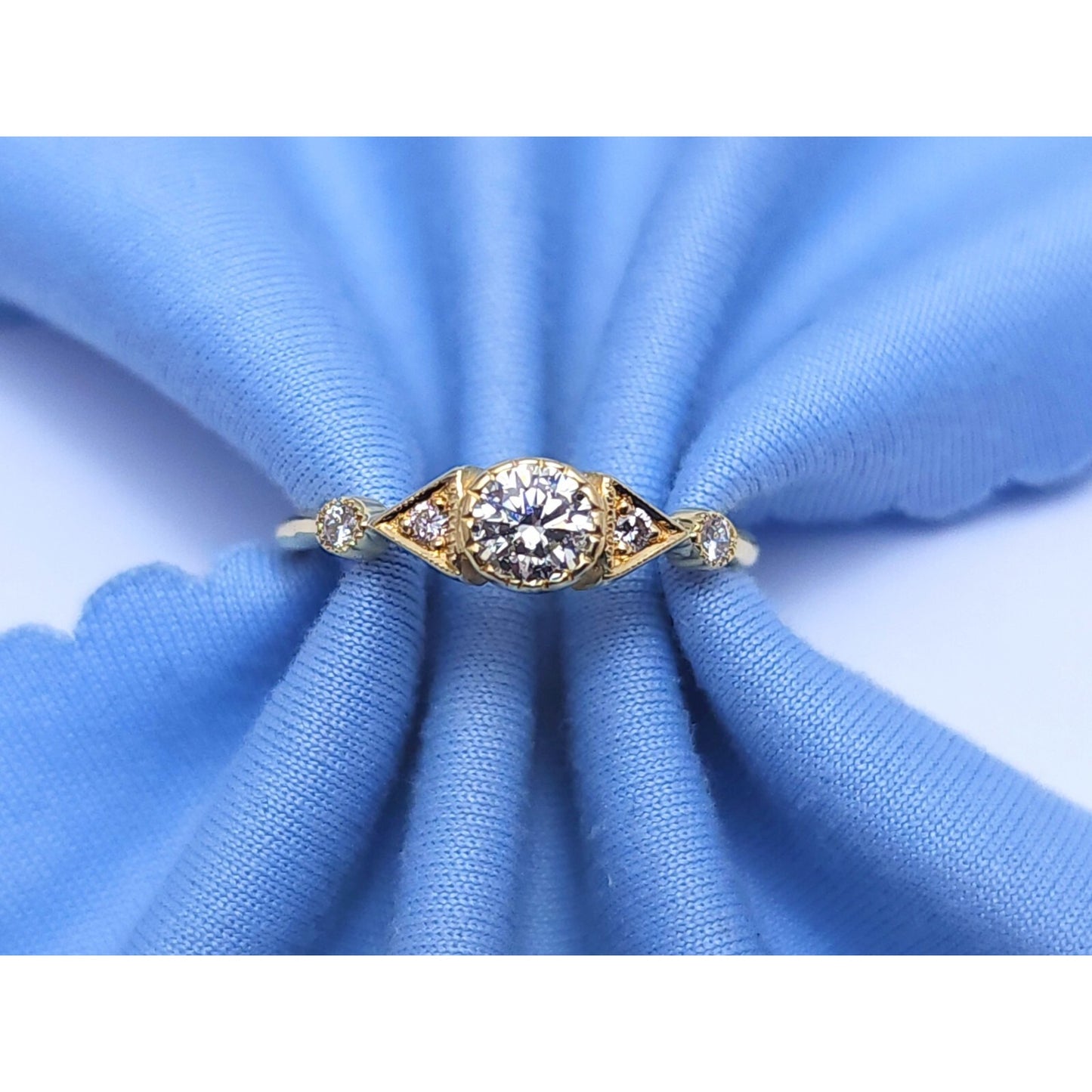 14K Yellow Gold Round Diamond Ring
