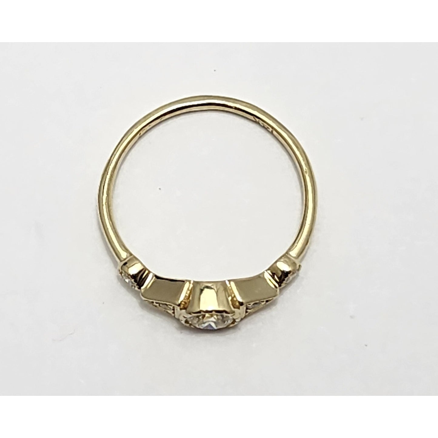 14K Yellow Gold Round Diamond Ring