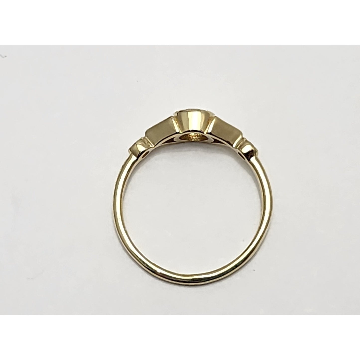 14K Yellow Gold Round Diamond Ring