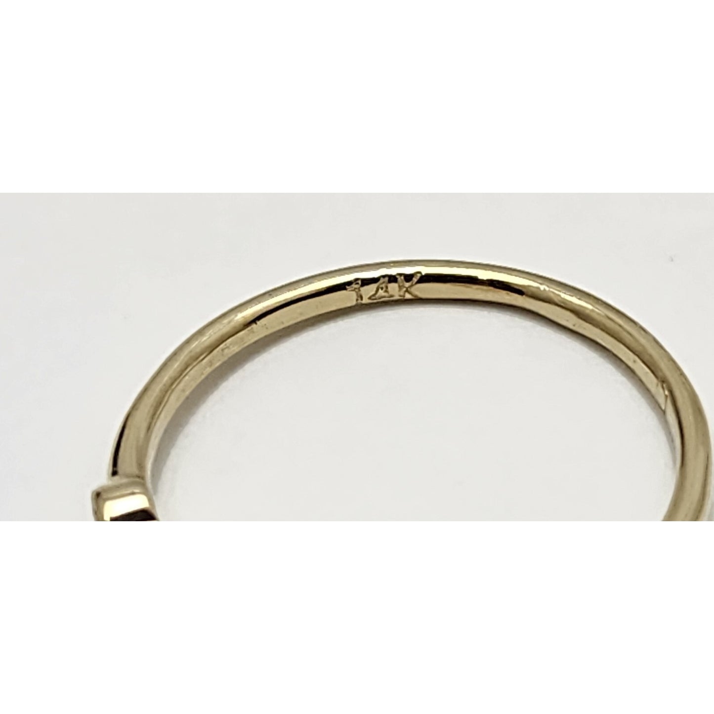 14K Yellow Gold Round Diamond Ring