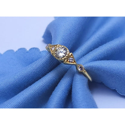 14K Yellow Gold Round Diamond Ring