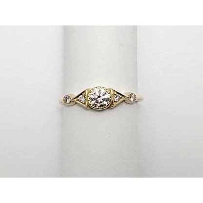 14K Yellow Gold Round Diamond Ring