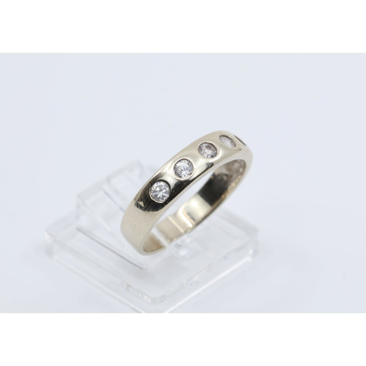 14K White Gold 5 Stone CZ Flush Set Wedding Band Ring