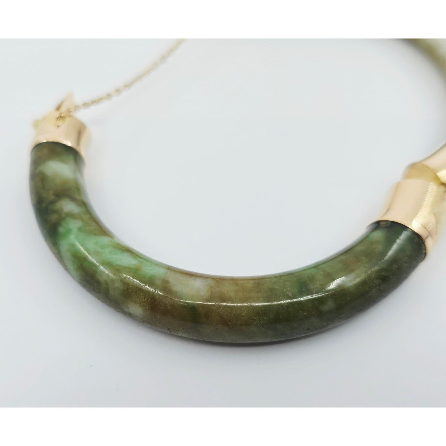 10K Yellow Gold Nephrite Jade Bangle Bracelet