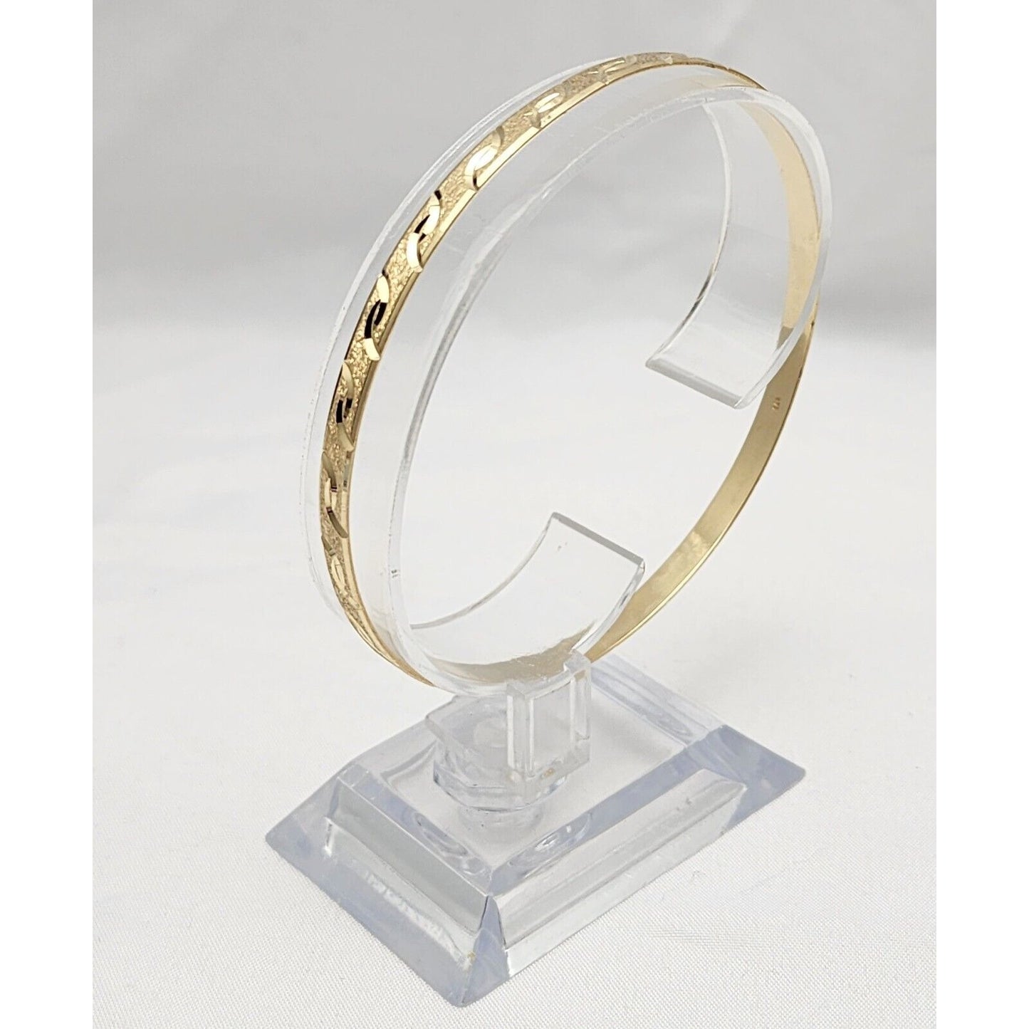 14K Yellow Gold Diamond Cut Dust Bangle Bracelet