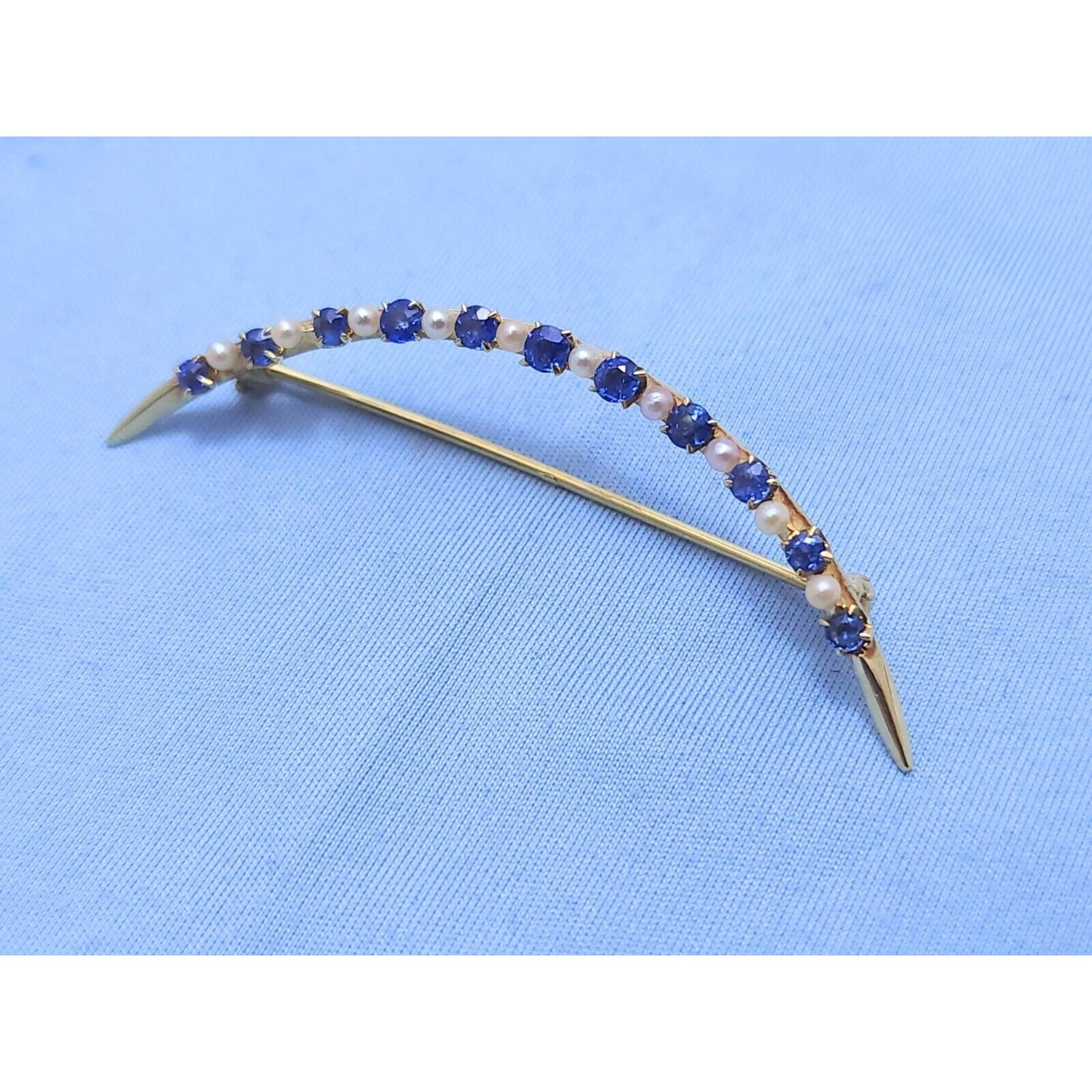 Vintage 14K Yellow Gold Round Pearls & Sapphires Brooch Pin Charm Pendant