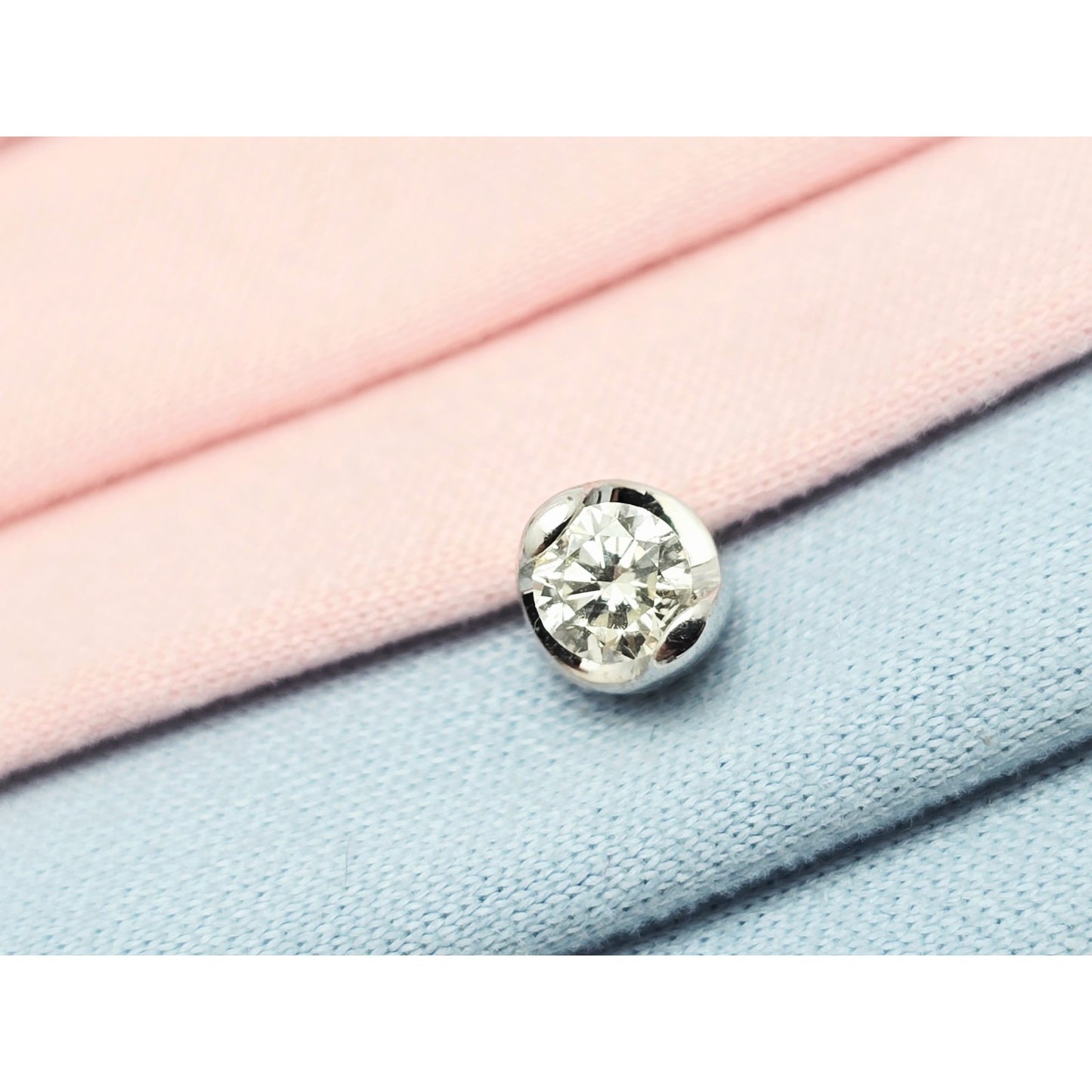 14K White Gold Single Round Cut Diamond Charm Pendant