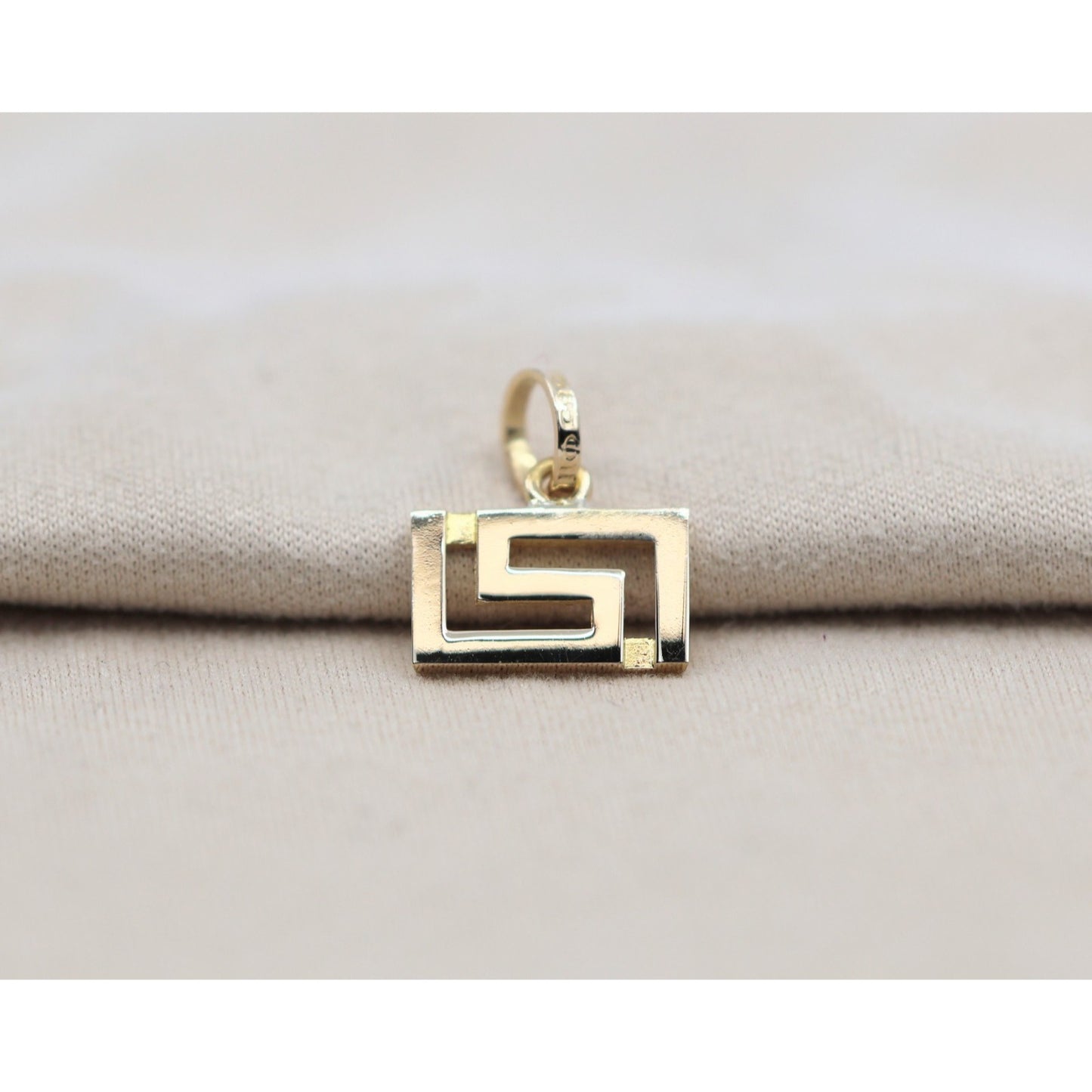 14K Yellow Gold Rectangular Versace Style Charm Pendant