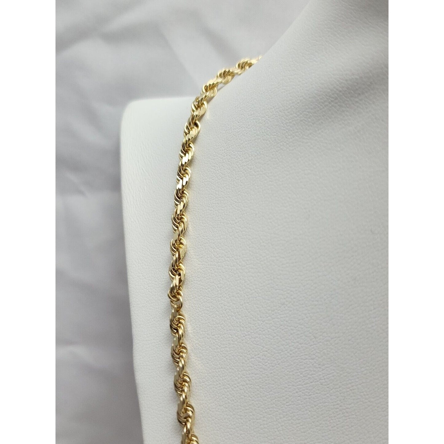 14K Yellow Gold Rope Chain Necklace