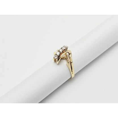14K Yellow Gold 5 Round Diamond Ring