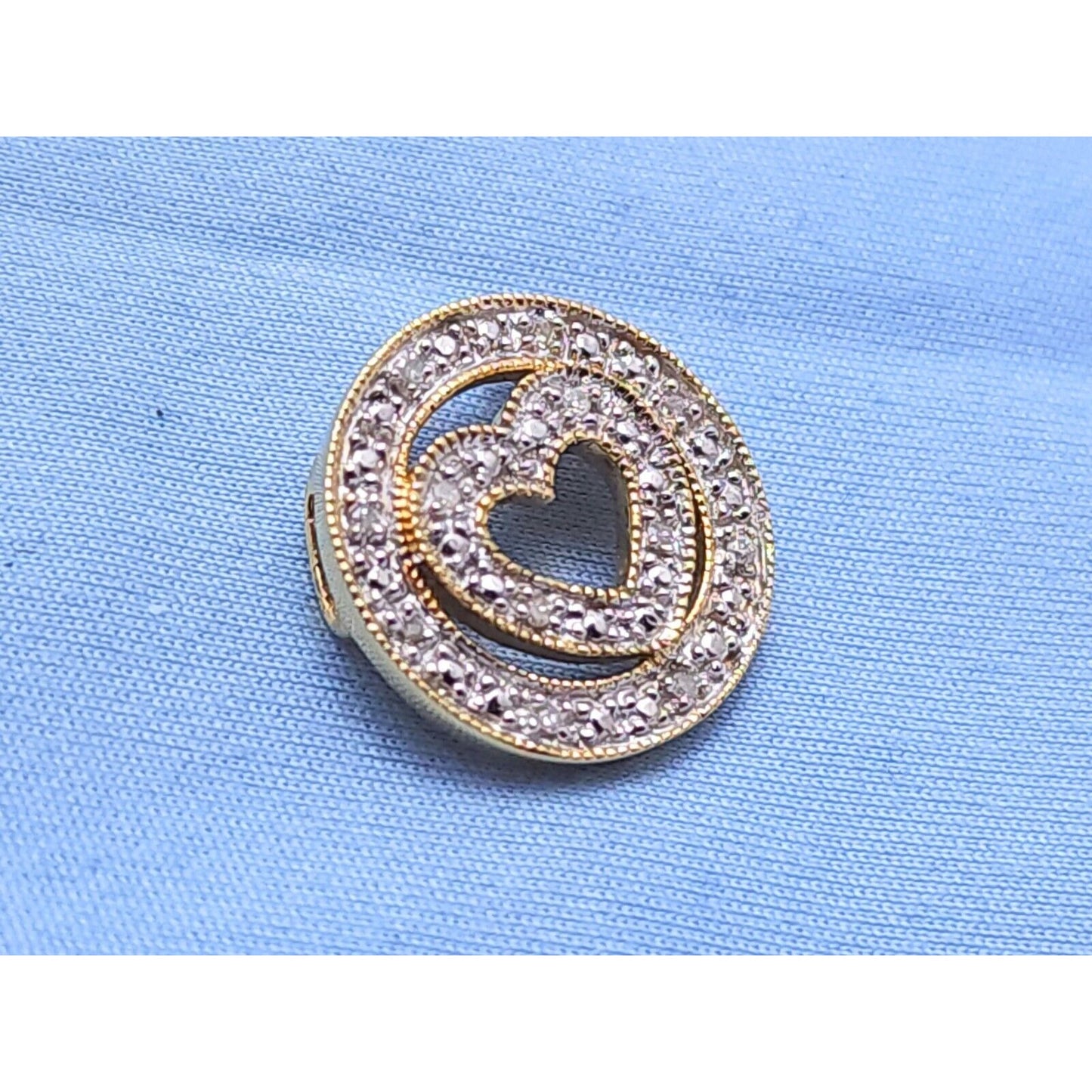 10K Yellow Gold Diamond Round Open Heart Charm Pendant