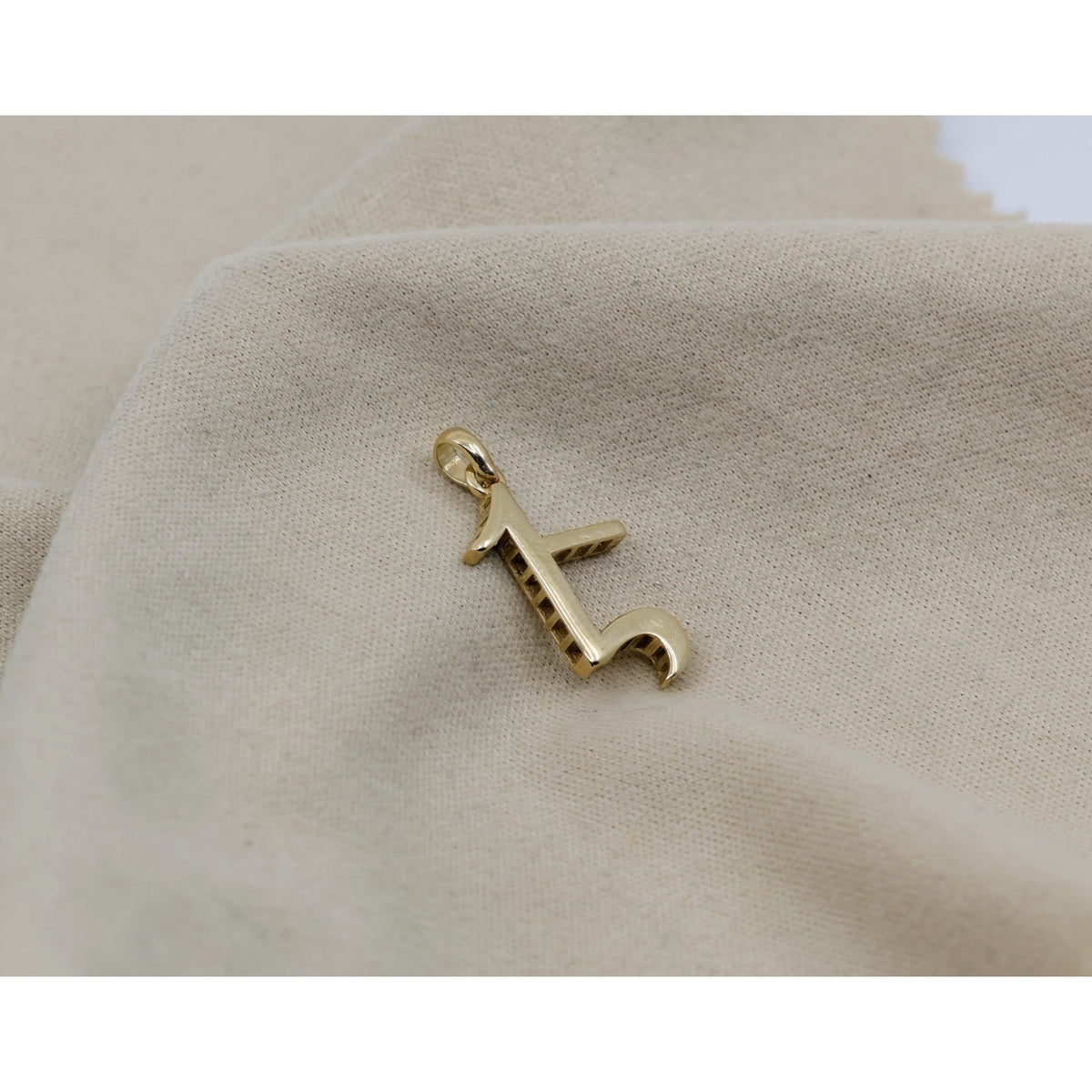 14K Yellow Gold Armenian Initial Letter " E " Charm Pendant