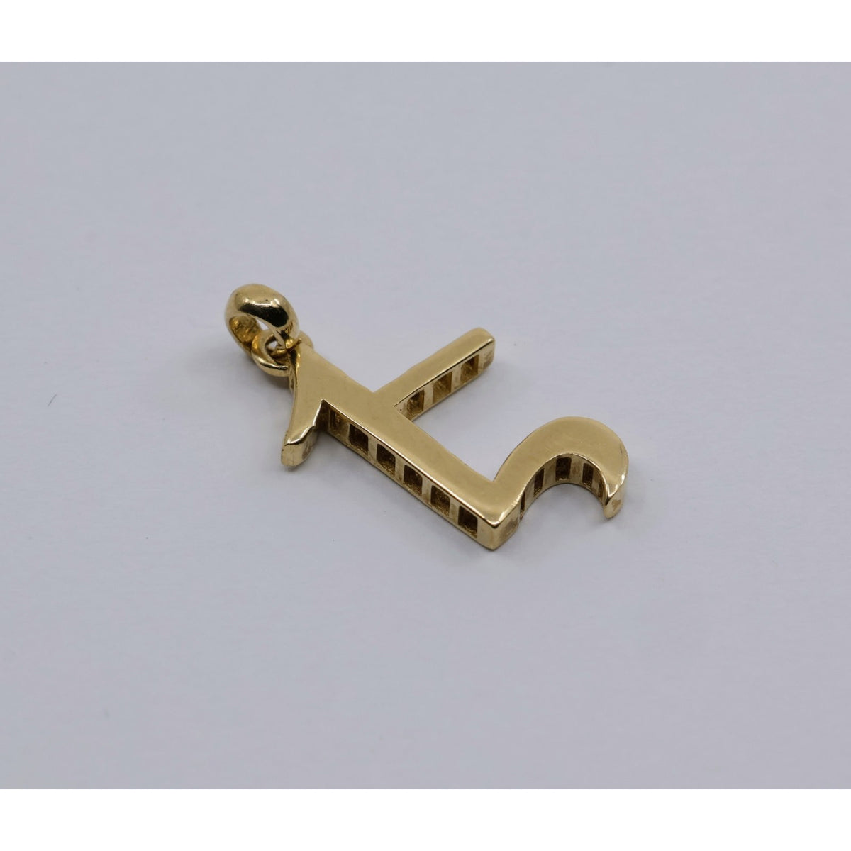 14K Yellow Gold Armenian Initial Letter " E " Charm Pendant