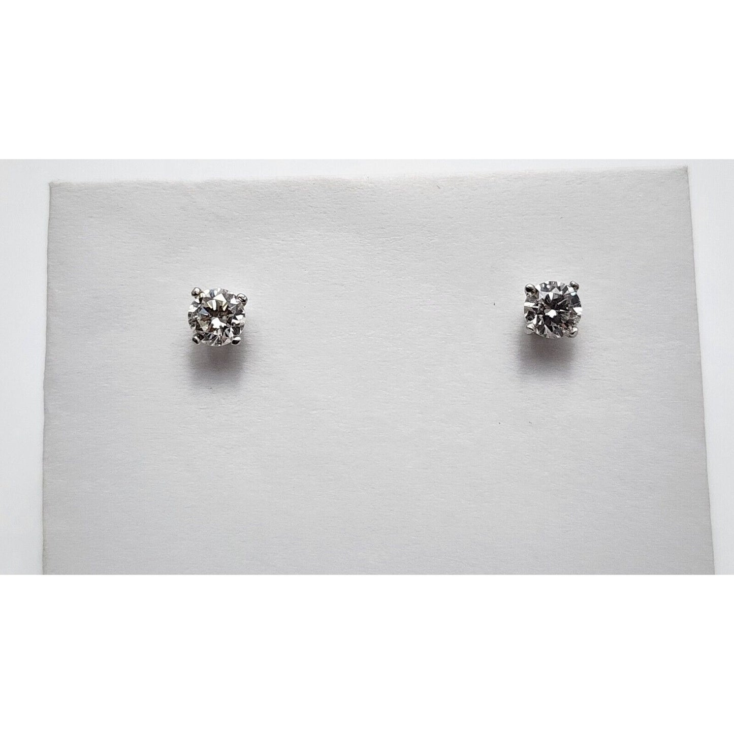 14K White Gold Round Cut Diamond Stud Earrings