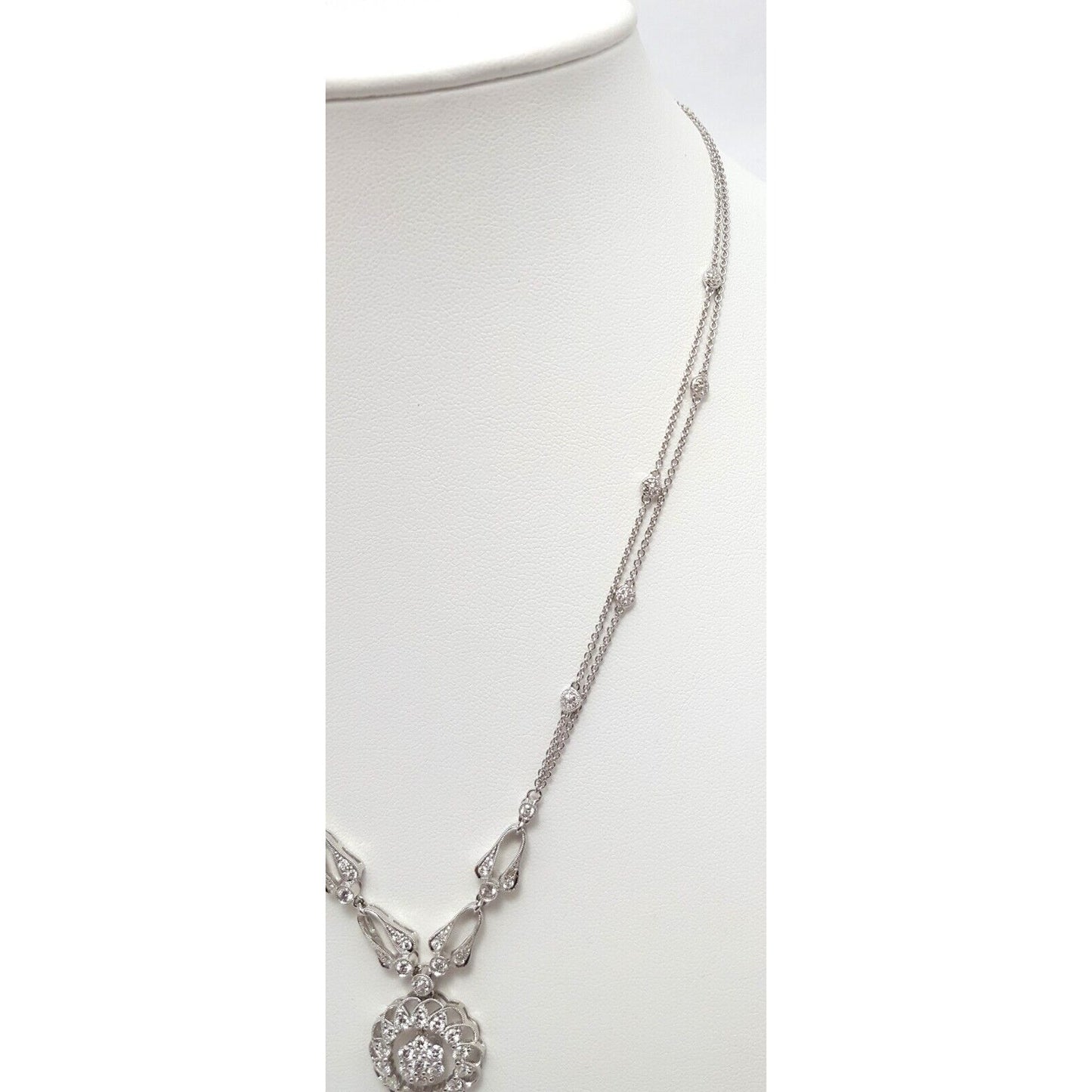 18K White Gold Round Diamond Cable Link Chain Necklace