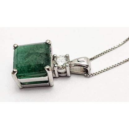 14K White Gold Emerald & Diamond Box Link Chain Necklace