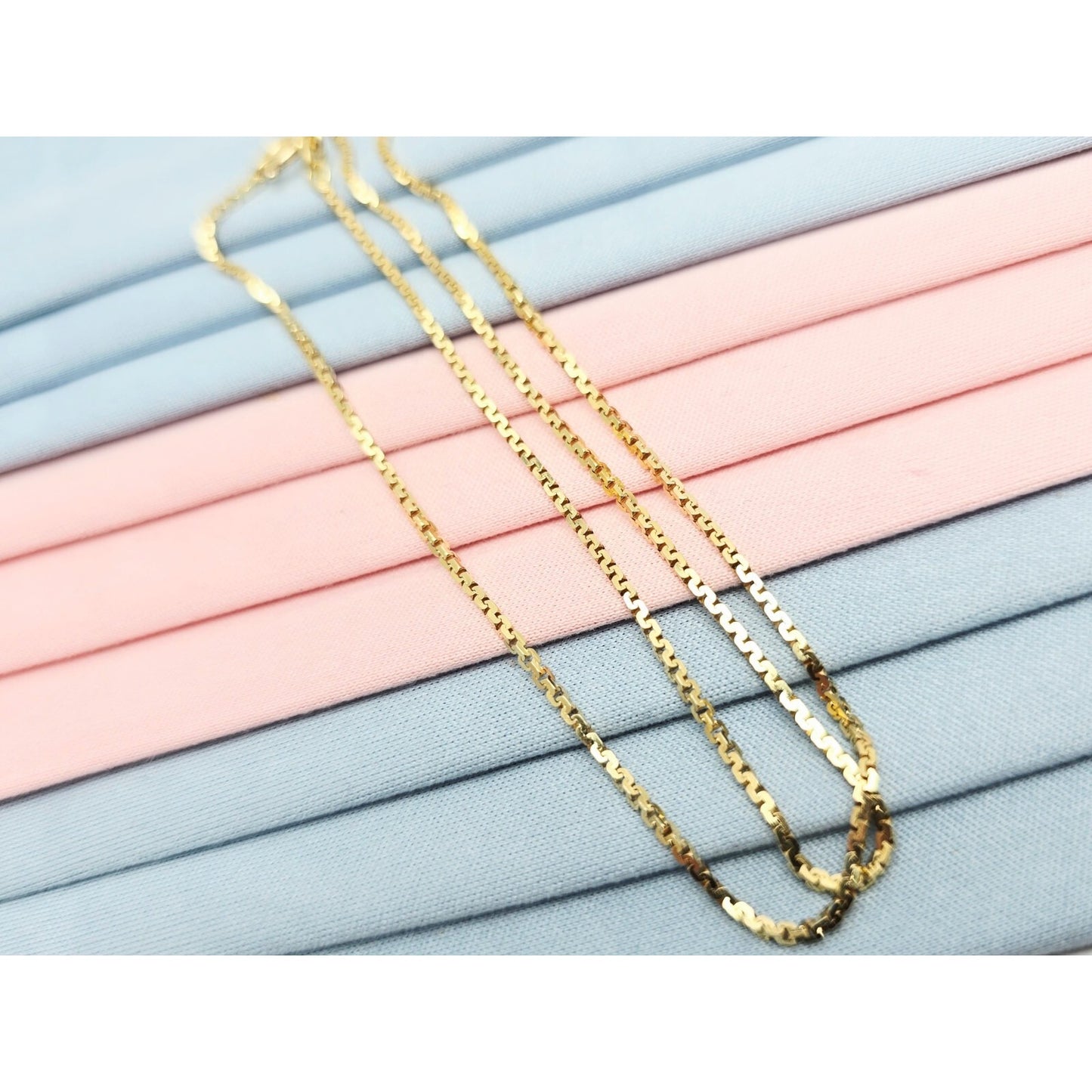 18K Yellow Gold Boxed Serpentine Link Chain Necklace