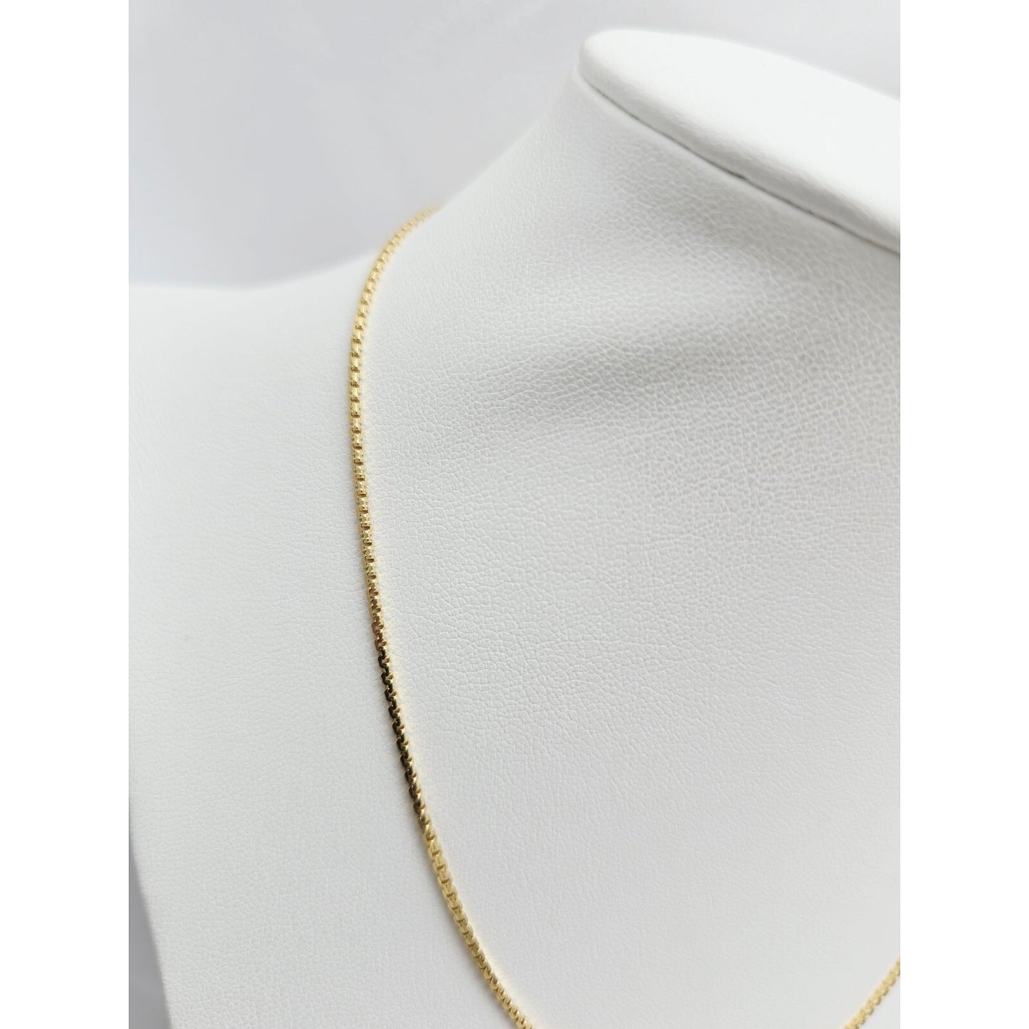 18K Yellow Gold Boxed Serpentine Link Chain Necklace