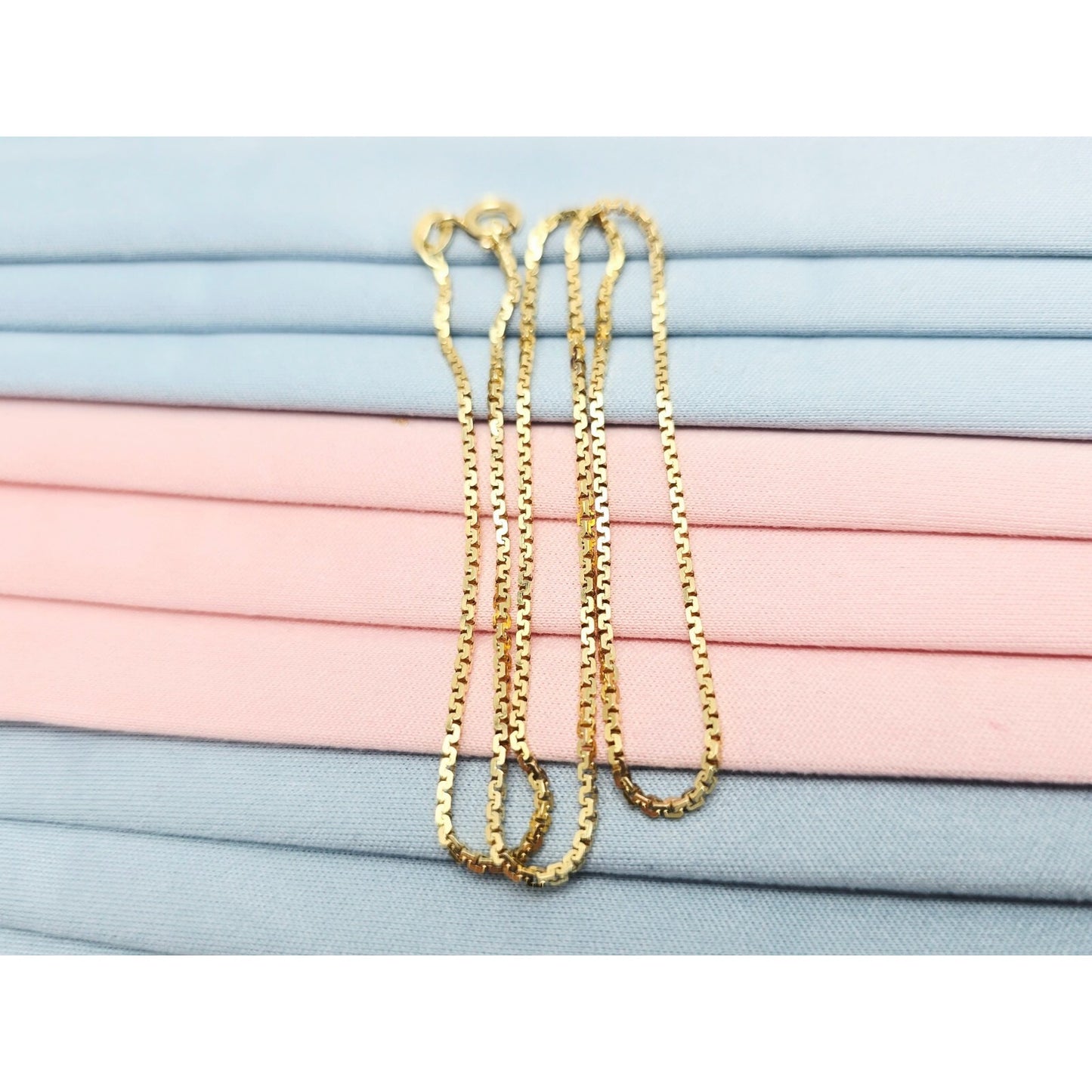 18K Yellow Gold Boxed Serpentine Link Chain Necklace