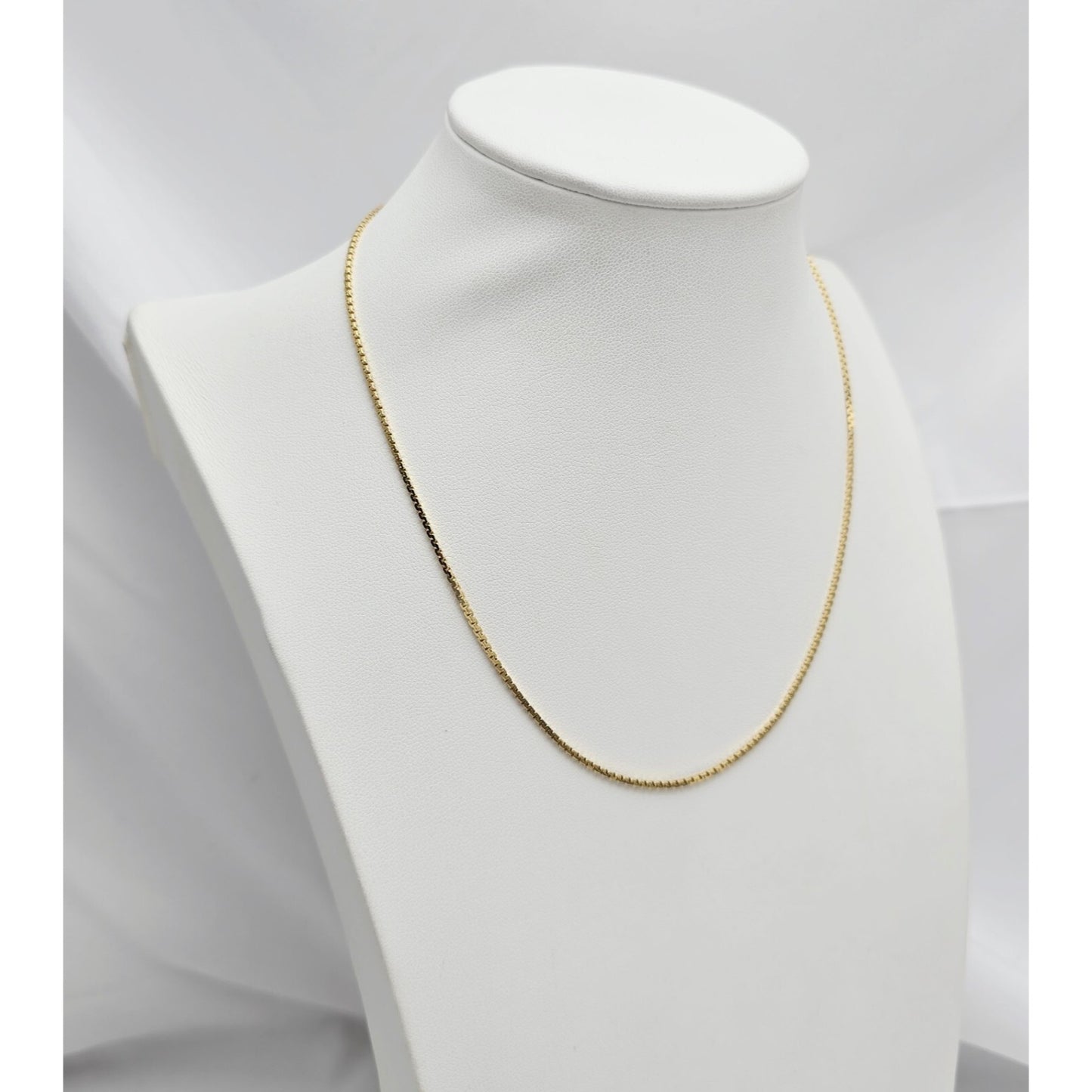 18K Yellow Gold Boxed Serpentine Link Chain Necklace