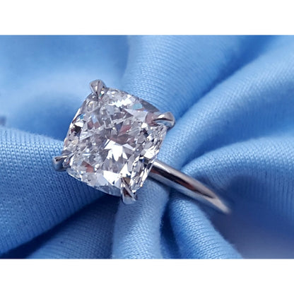 Platinum 3.01ct Natural Cushion Cut Solitaire Diamond Engagement Ring GIA Cert