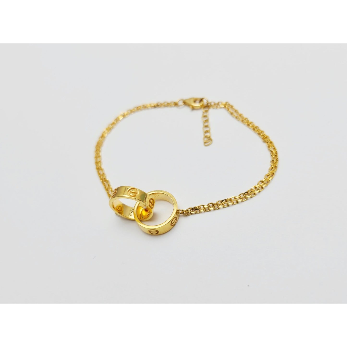 21K Yellow Gold Interlocking Circles Cable Link Resizable Bracelet