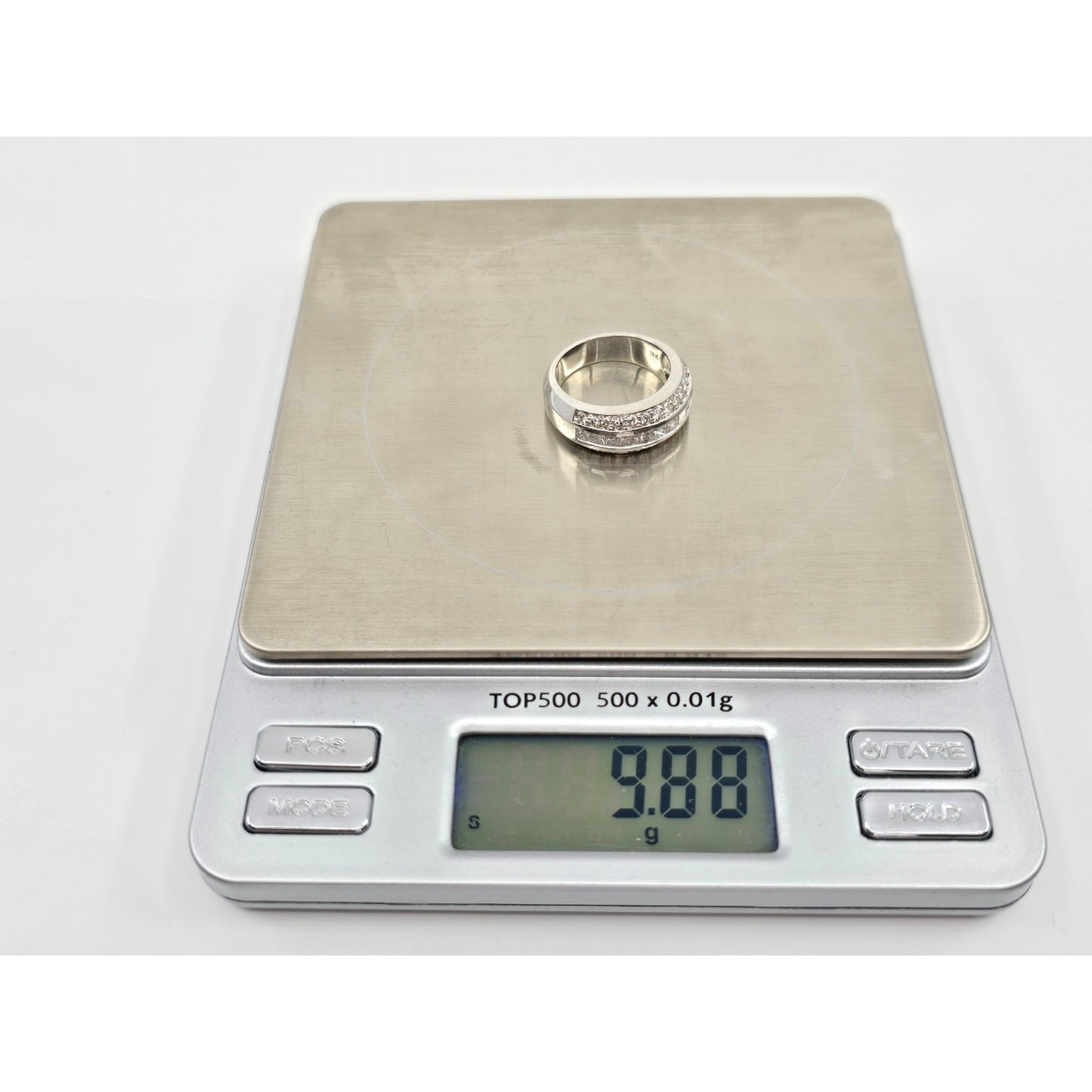 18K White Gold Princess & Round Cut Diamond Band Ring